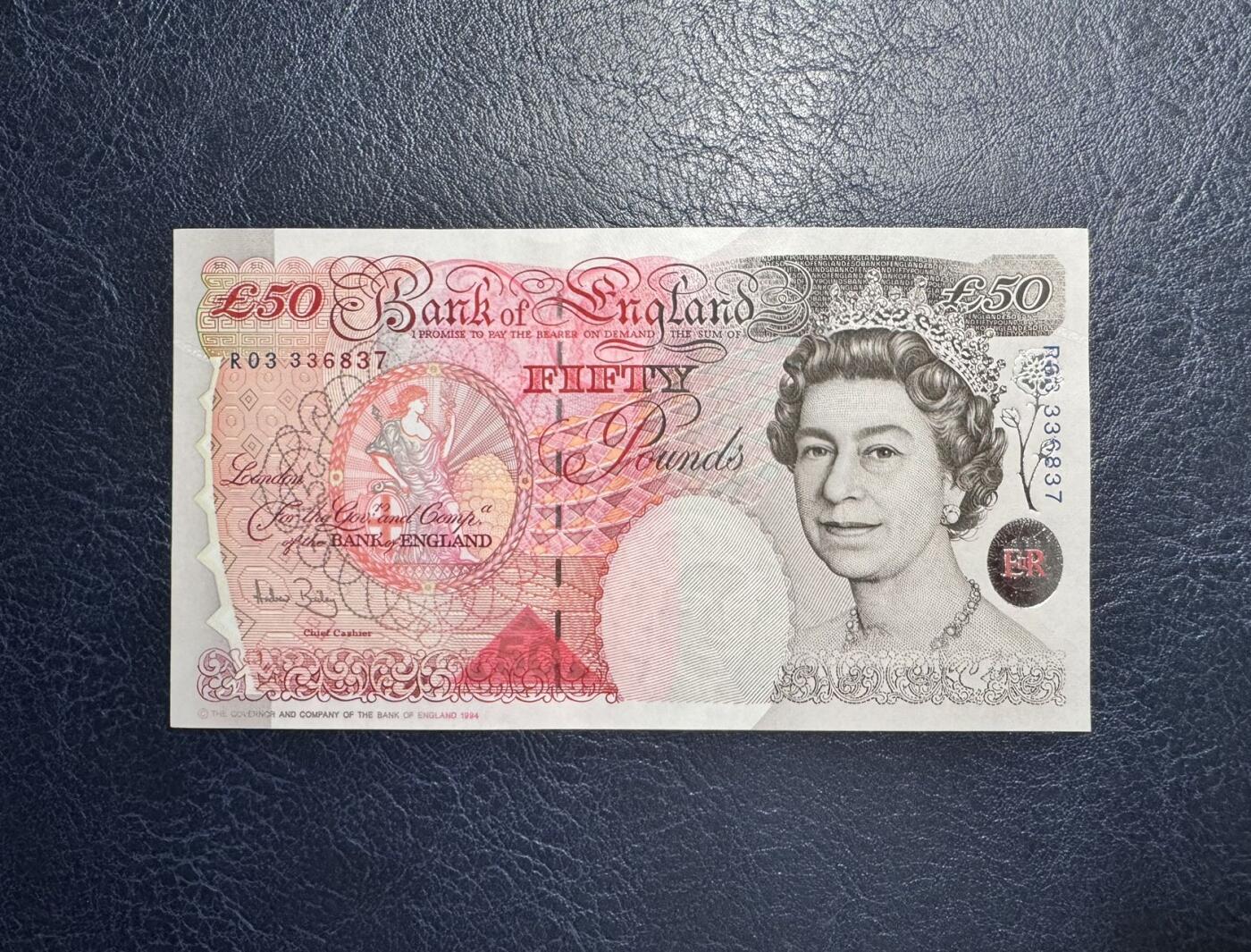 收藏联盟Quantum Auction 第349期拍卖  英国1994 (ND 2006)年50镑 品相UNC 角微瑕 号码全程无4 英格兰银行首任总裁 霍布伦