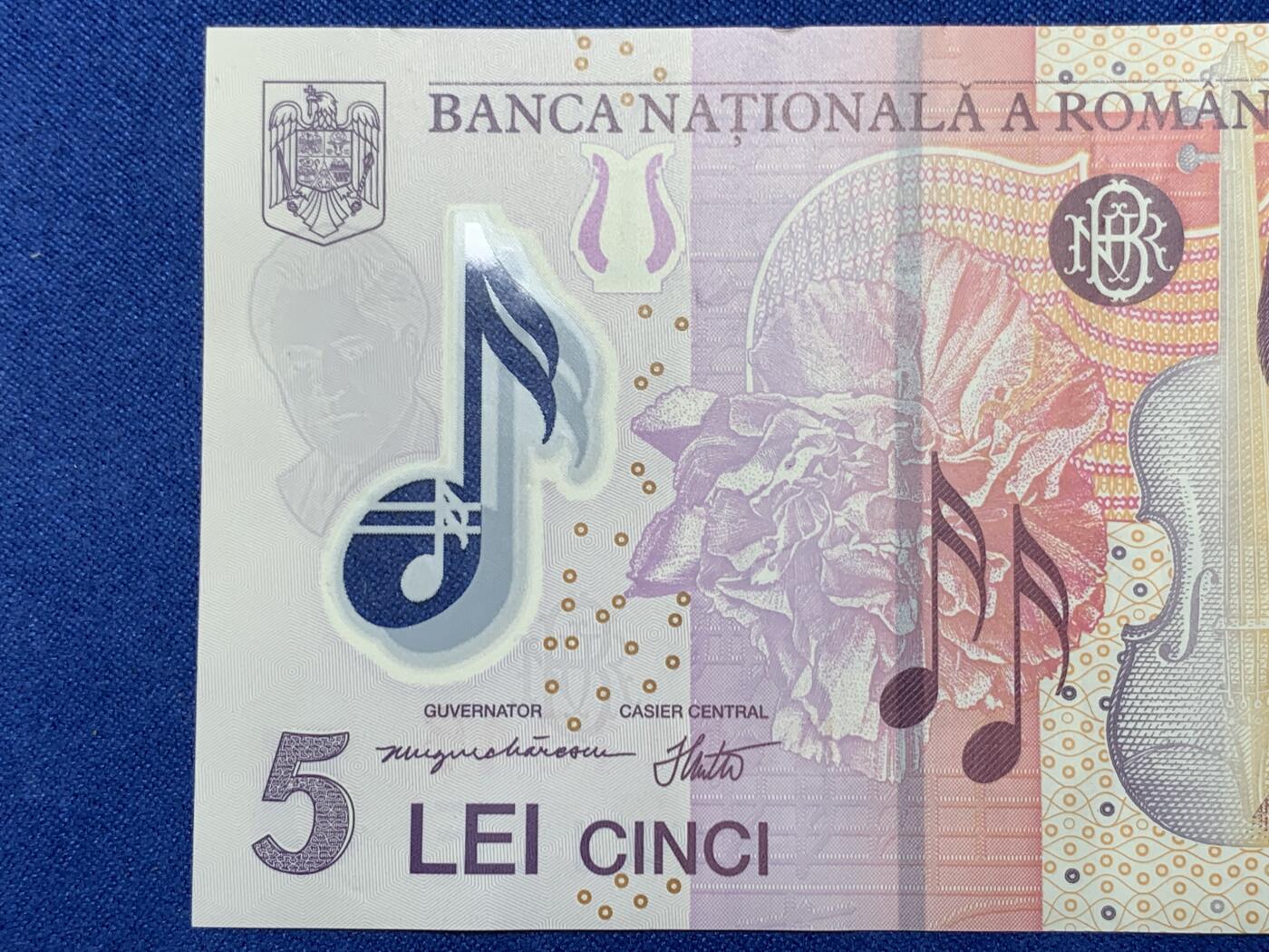 《竞宝斋》第274场- 周日，周一，周二  3场连拍 （全场包邮） 罗马尼亚 2005 年 纸币 5列伊 细节见图