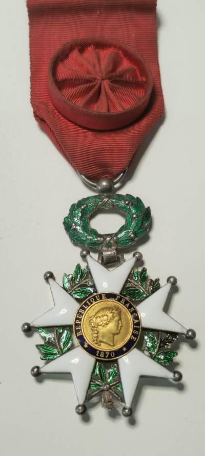 很好的小小拍卖第九期 - 法国军官级荣誉军团勋章，银质热珐琅