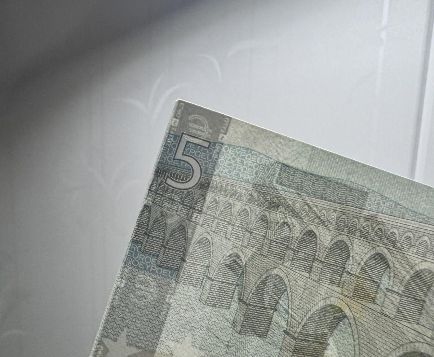 收藏联盟Quantum Auction 第349期拍卖  欧盟国家德国2002年5元两联体 品相UNC 角微瑕 稀少第一签