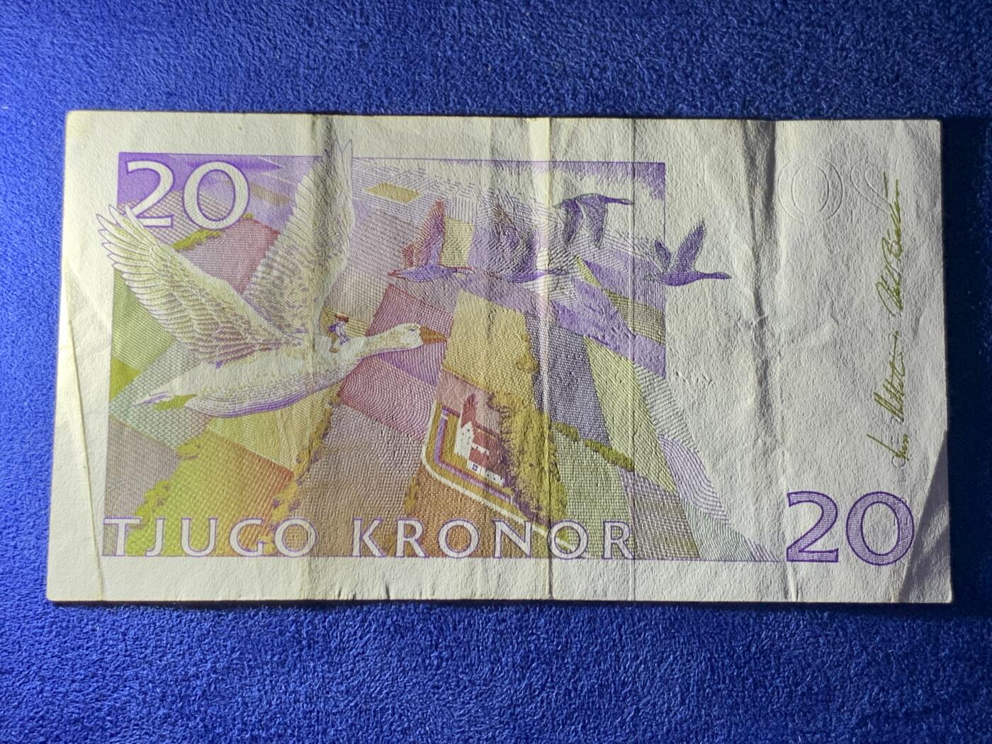 《竞宝斋》第274场- 周日，周一，周二  3场连拍 （全场包邮） 瑞典 1991-92年20克朗 纸币 细节见图