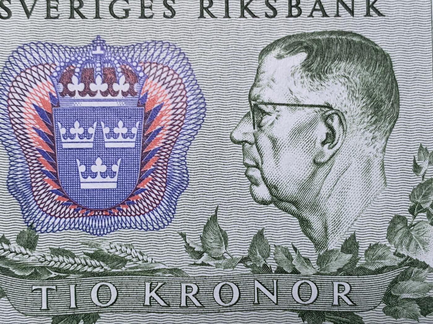 《竞宝斋》第274场- 周日，周一，周二  3场连拍 （全场包邮） 瑞典 1983 10克朗纸币 细节见图