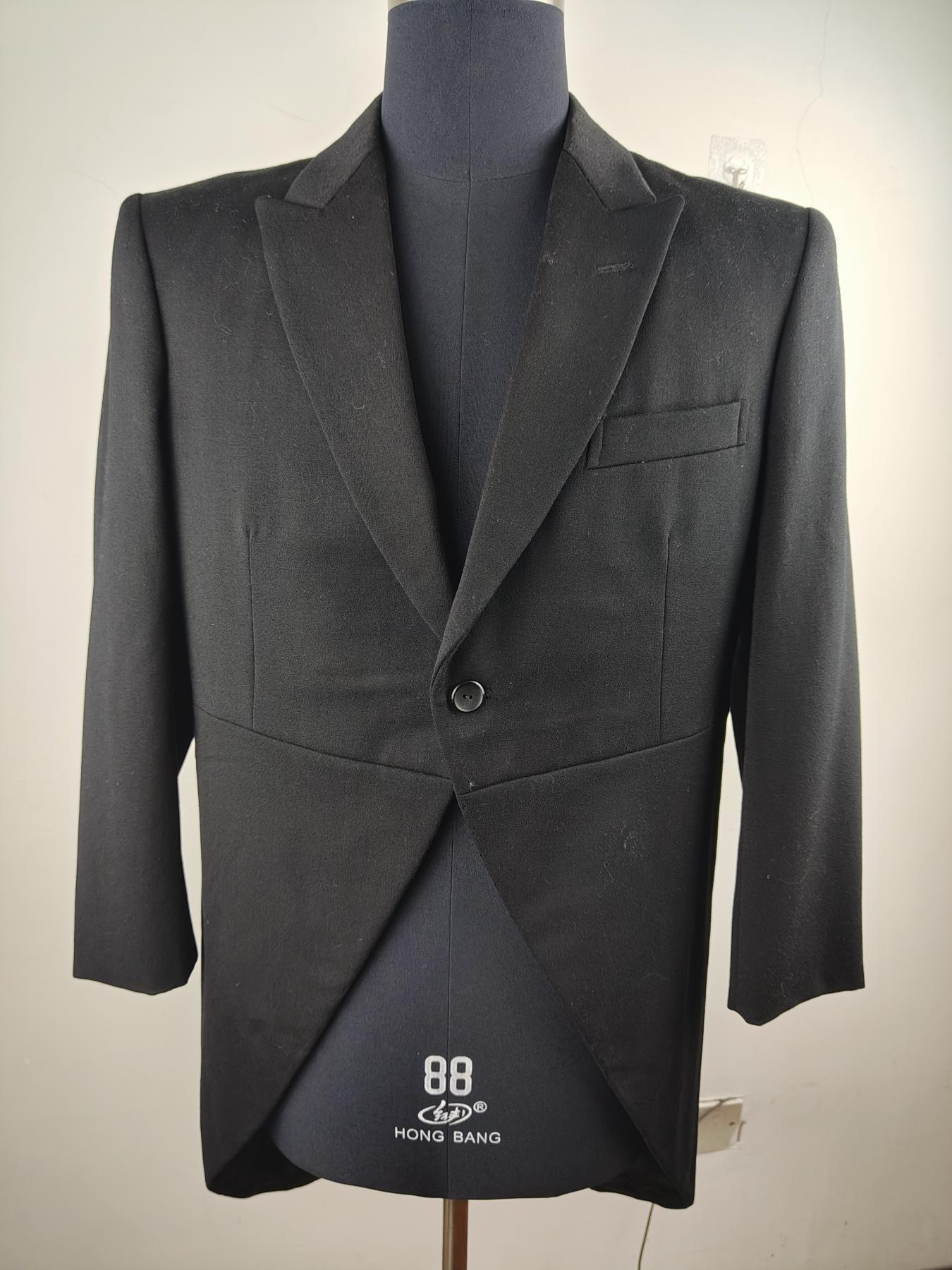 全场0元起拍 第161期 咸鱼国勋章拍卖专场 6月2日（周日）下午6：00开始 日本洋服店私人定制 纯羊毛晨礼服上衣 胸围104 肩宽46 衣长92 袖长55