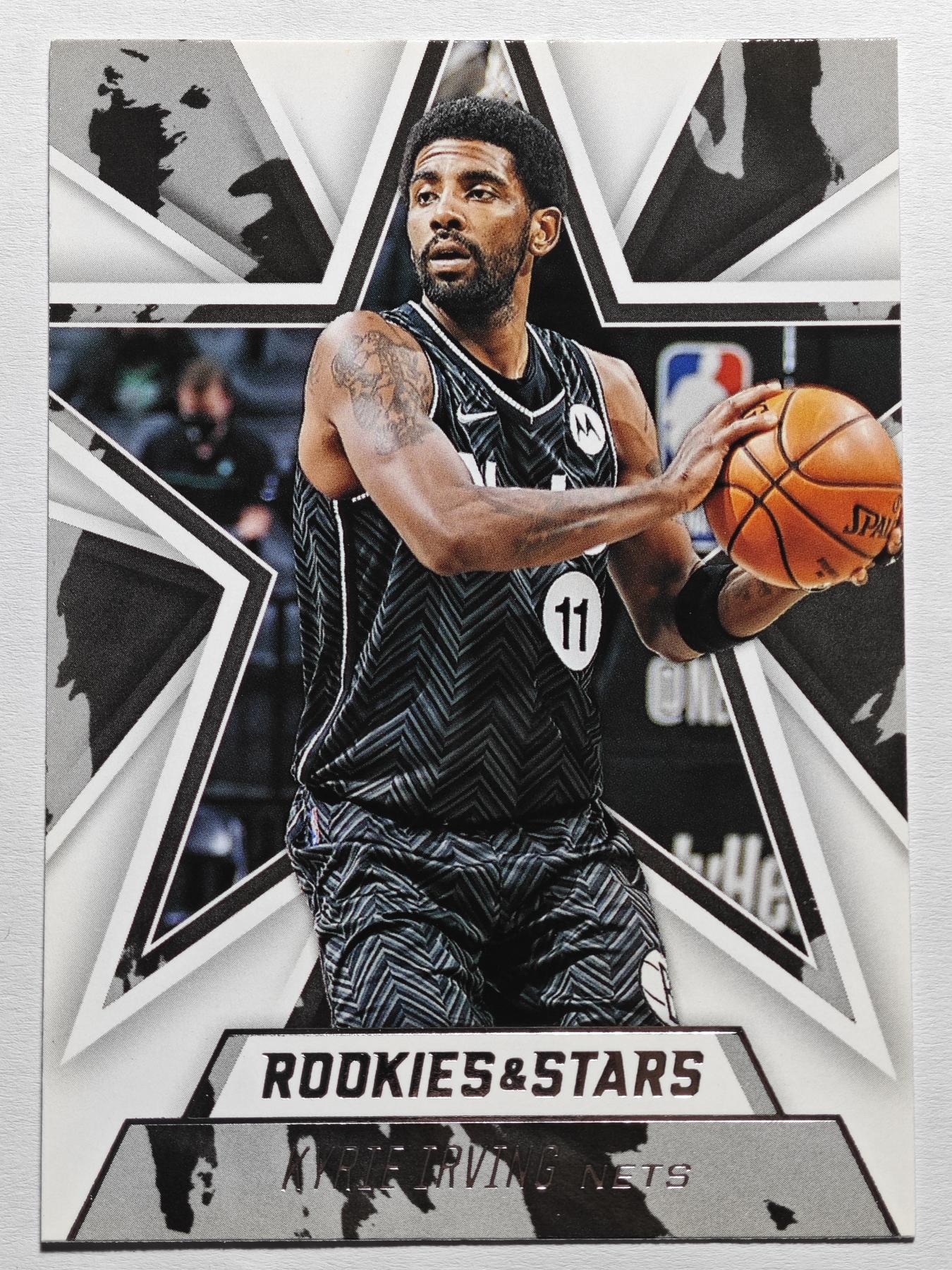 【德藏】 卡牌拍卖第13期【无每件最低收费❗️】 NBA 2020-21年 PANINI Chronicles 篮网 凯里·欧文 特卡 (本卡包装为全新：卡膜、卡夹、卡夹膜)