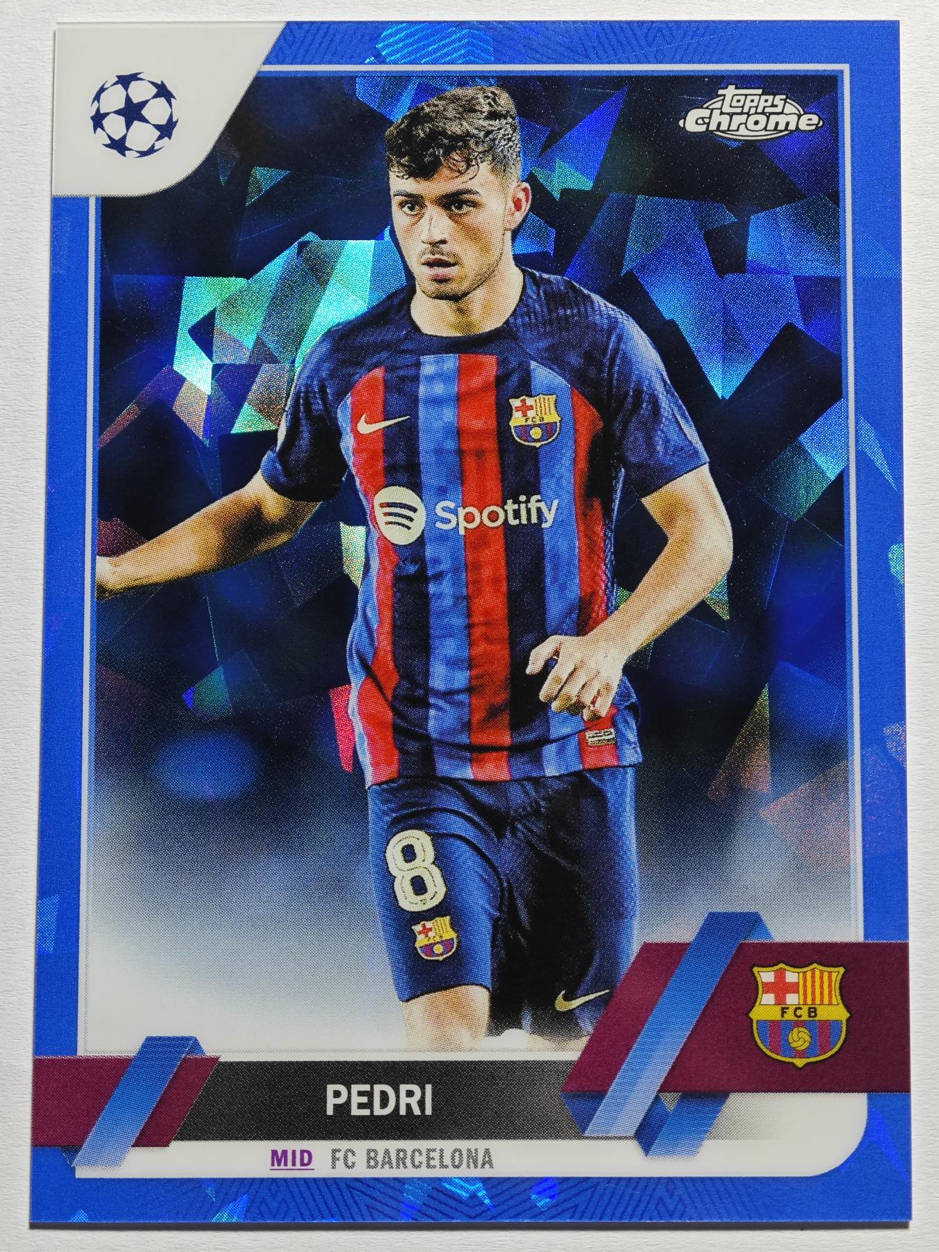 【德藏】 卡牌拍卖第13期【无每件最低收费❗️】 欧冠 2023年 Topps Chrome 巴萨 佩德罗·冈萨雷斯·洛佩斯 蓝碎冰折 (本卡包装为全新：卡膜、卡夹、卡夹膜)