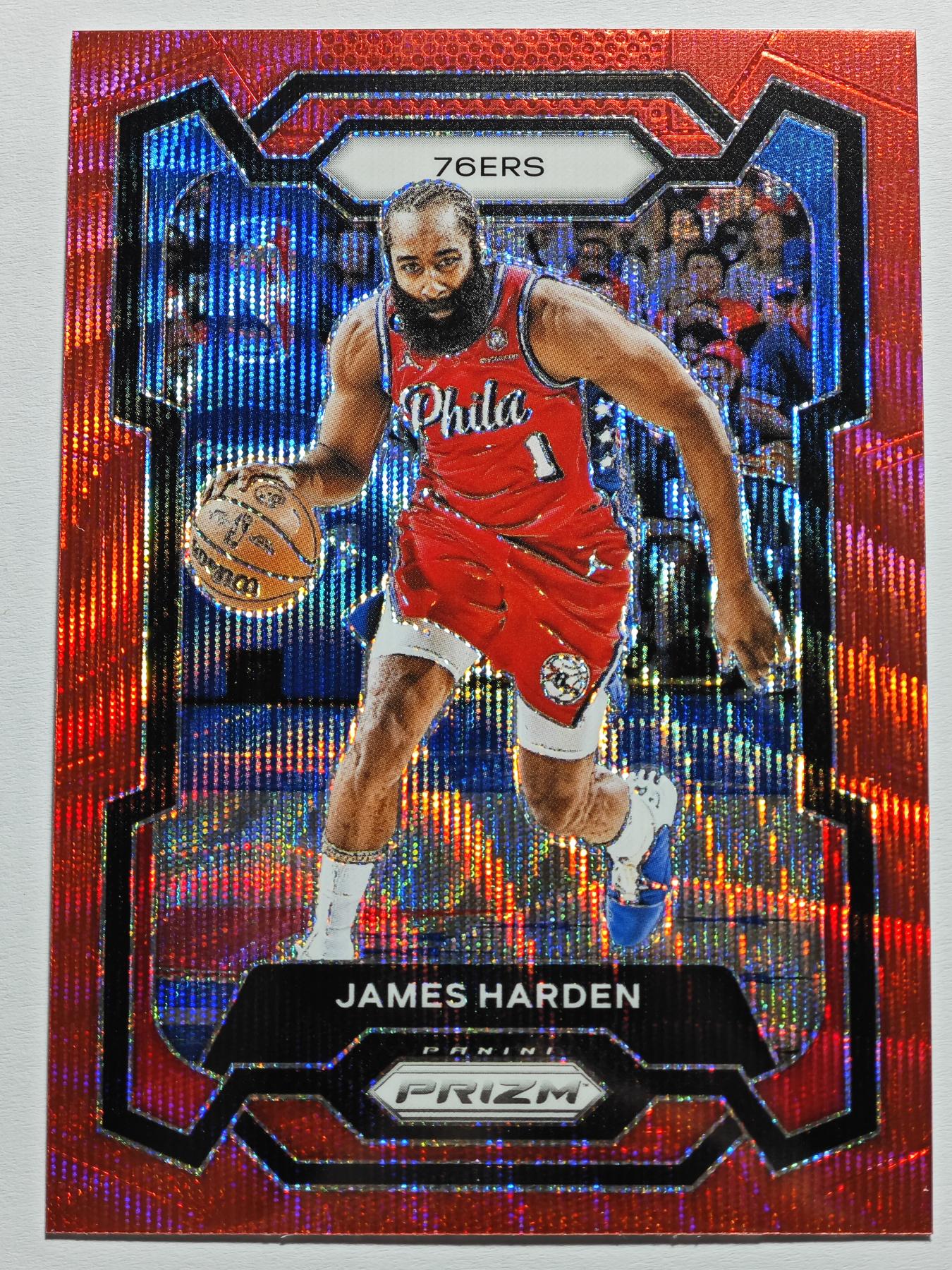 【德藏】 卡牌拍卖第13期【无每件最低收费❗️】 NBA 2023-24 PANINI PRIZM 76人 詹姆斯·哈登 红波纹折 (本卡包装为全新：卡膜、卡夹、卡夹膜)