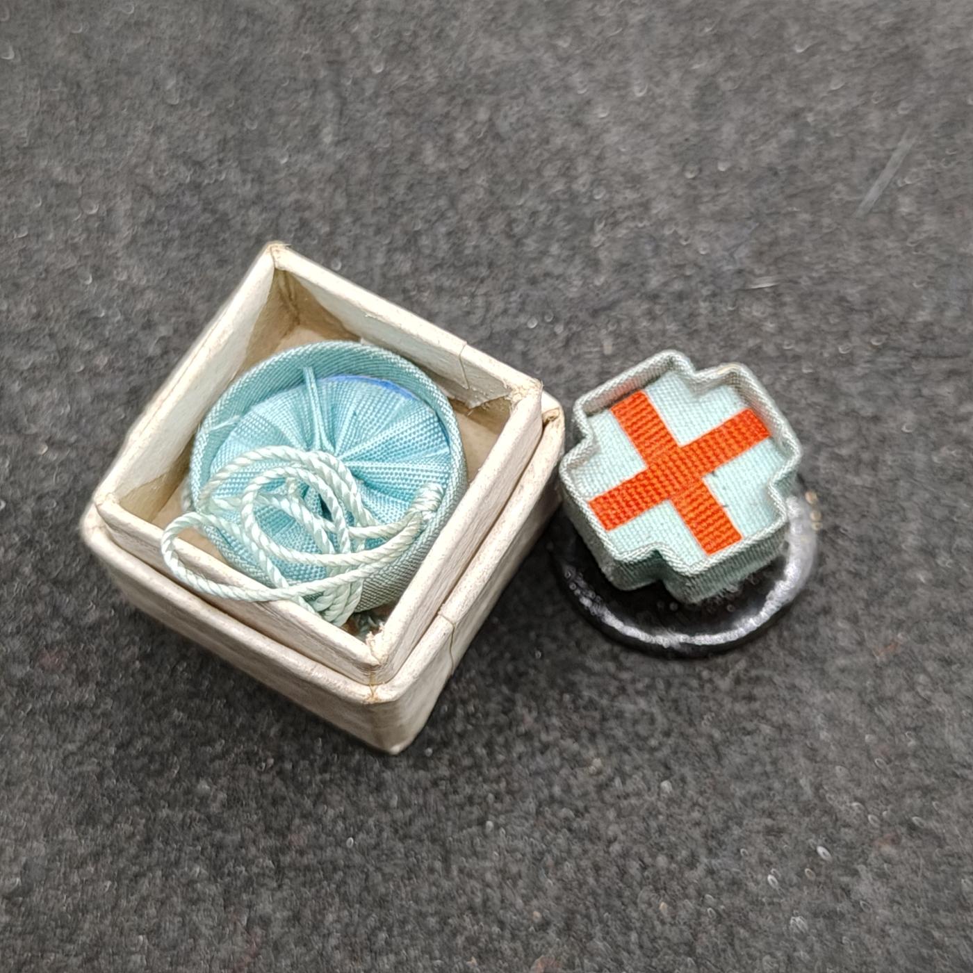 全场0元起拍 第161期 咸鱼国勋章拍卖专场 6月2日（周日）下午6：00开始 日本赤十字终身社员章略授