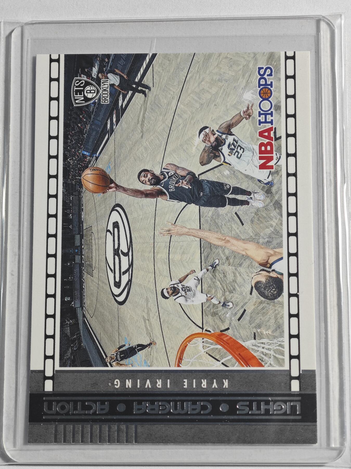 【德藏】 卡牌拍卖第13期【无每件最低收费❗️】  NBA 2021-22年 PANINI Chronicles 篮网 凯里·欧文 特卡 (本卡包装为全新：卡膜、卡夹、卡夹膜)