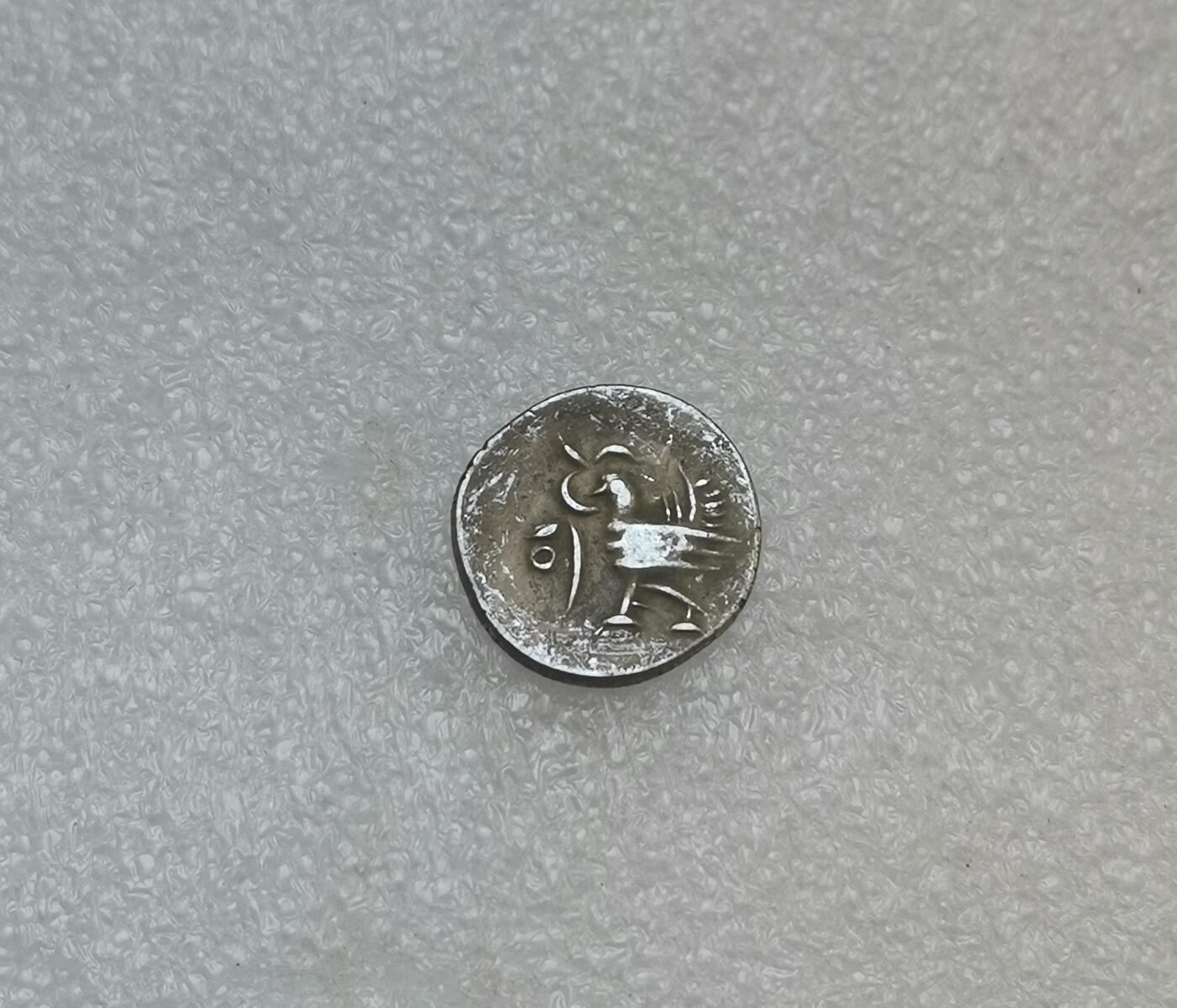 瓶子🏺第143期拍卖会   柬埔寨18世纪红鸟银币