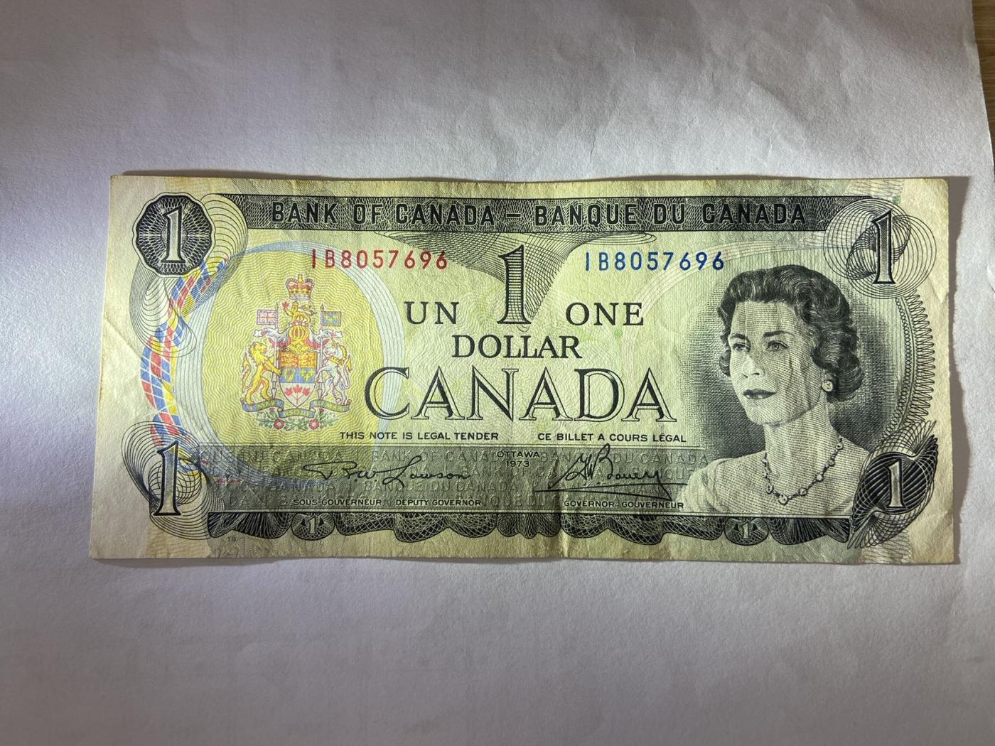 【炜奕收藏】裸钞专场第5期 【IB8057696】加拿大景版1元纸币，XF品相