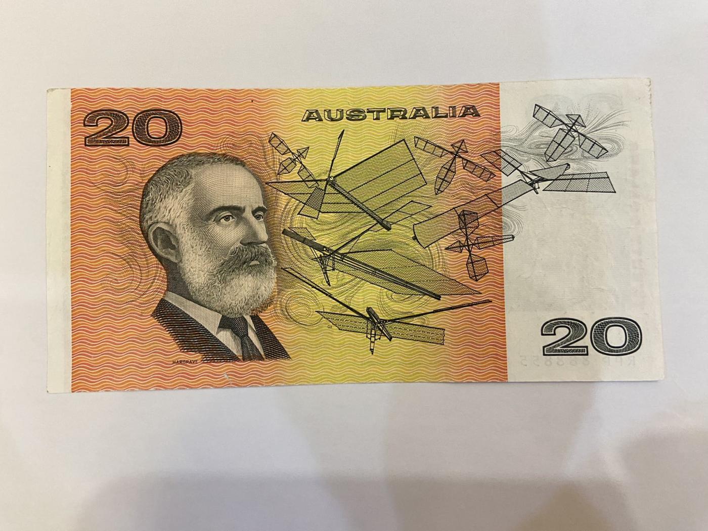 【炜奕收藏】裸钞专场第5期 【RPP888855】靓号，老版澳大利亚20元纸币，AUC品相，狮子头对子尾