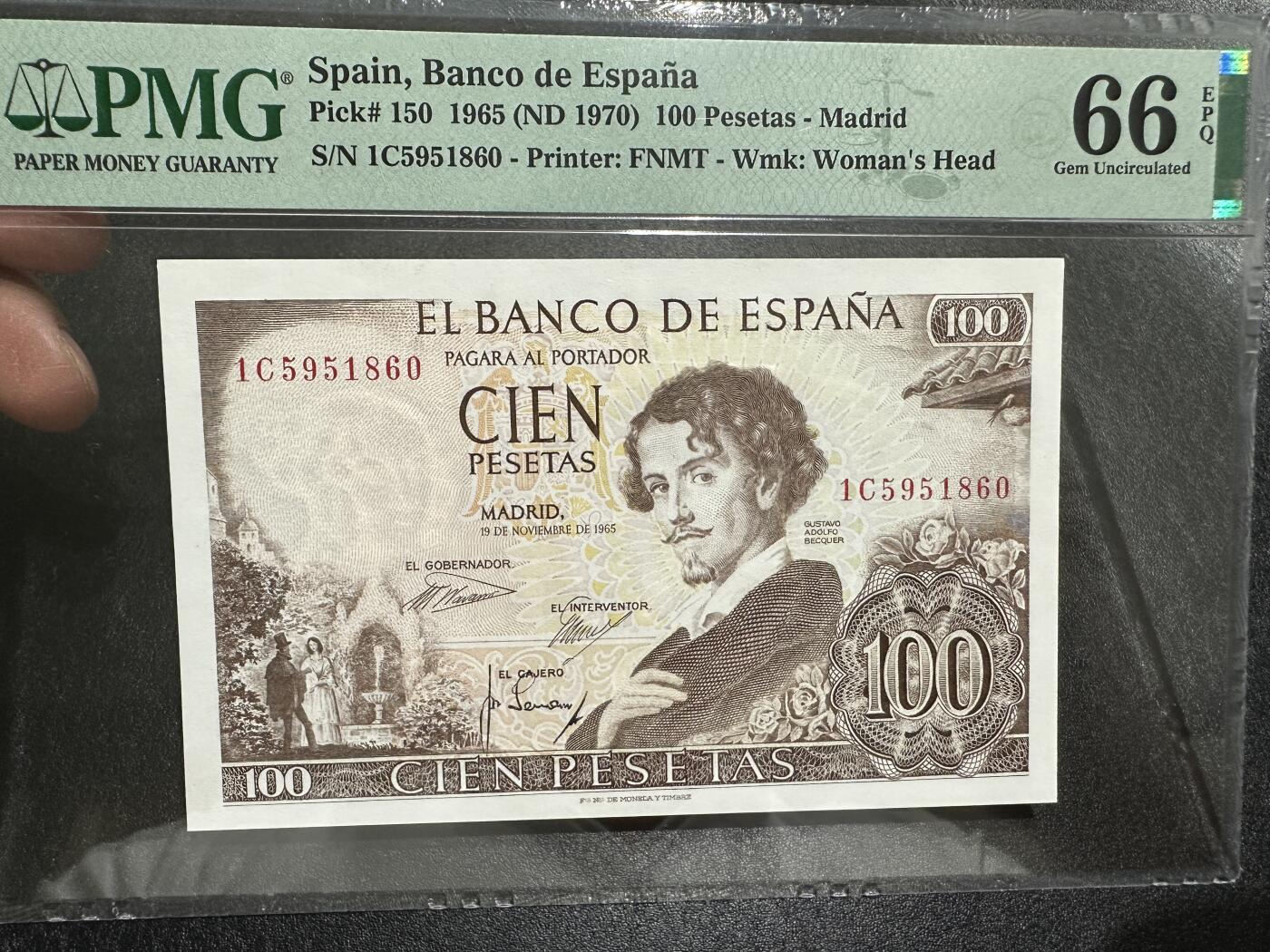 《外钞收藏家》第三百七十三期 1965年西班牙100比塞塔 无47 PMG66 