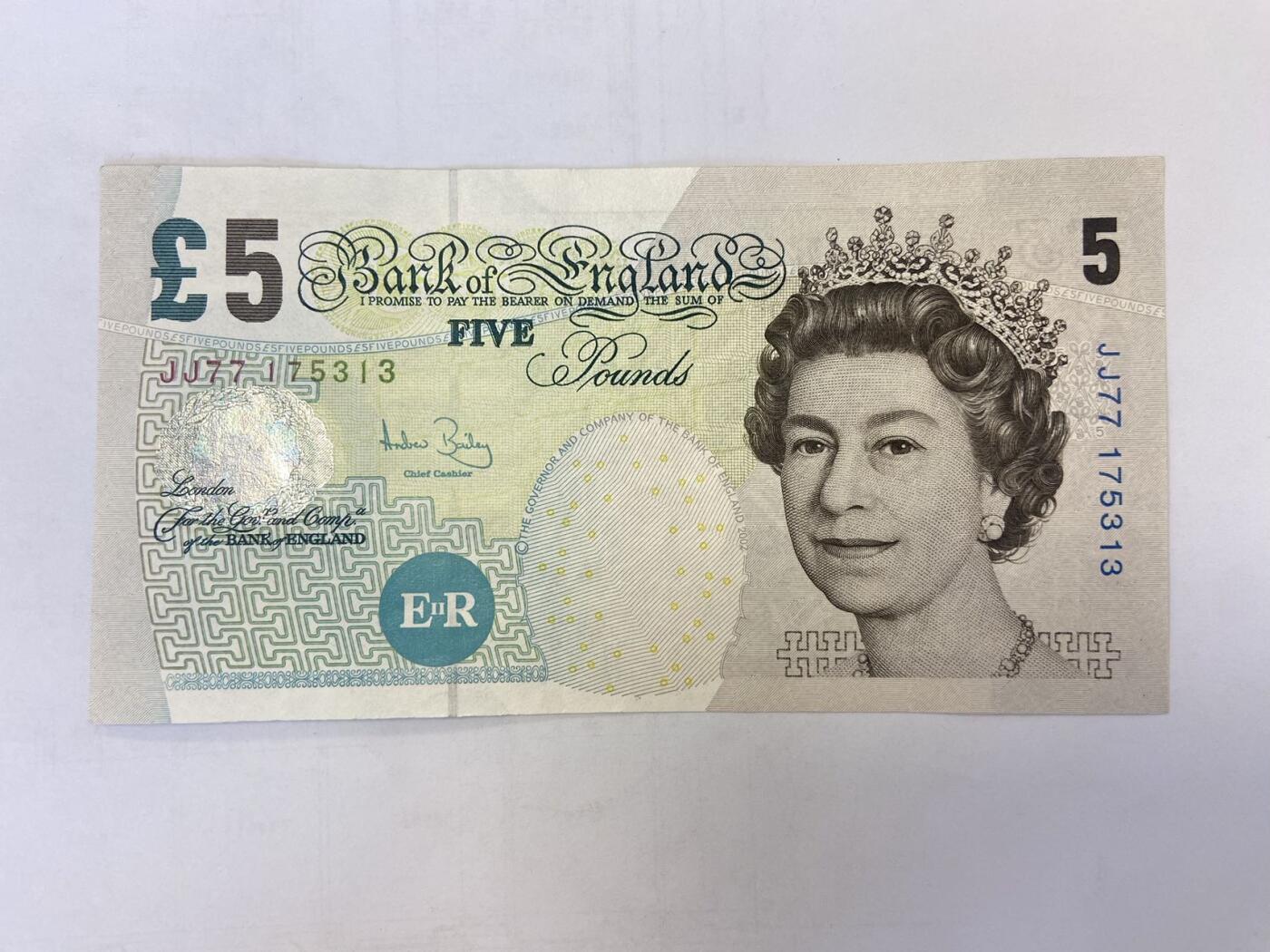 【炜奕收藏】裸钞专场第5期 【JJ77175313】英国E序列再版5磅，AUC品相
