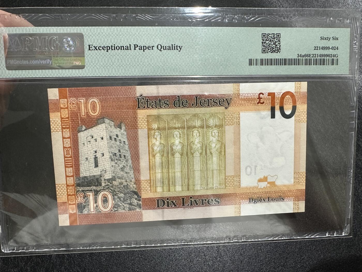 《外钞收藏家》第三百八十五期 2010年泽西10镑 无47 PMG66 靓号