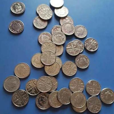 20240704 英国5便士女王盾牌版硬币 年份随机发货1枚