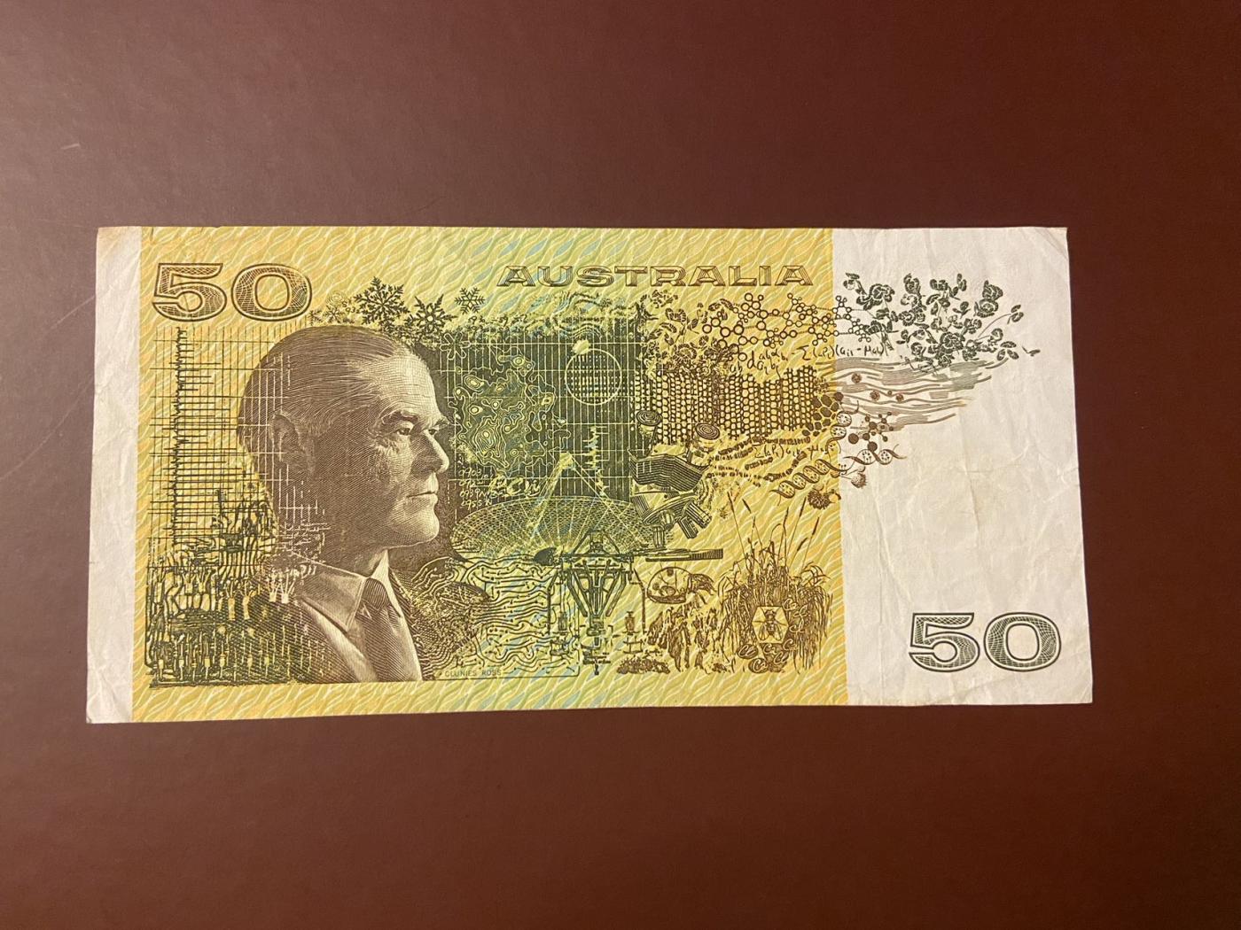 【炜奕收藏】裸钞专场第5期 【WXP984280】老版澳大利亚50元纸币，XF品相