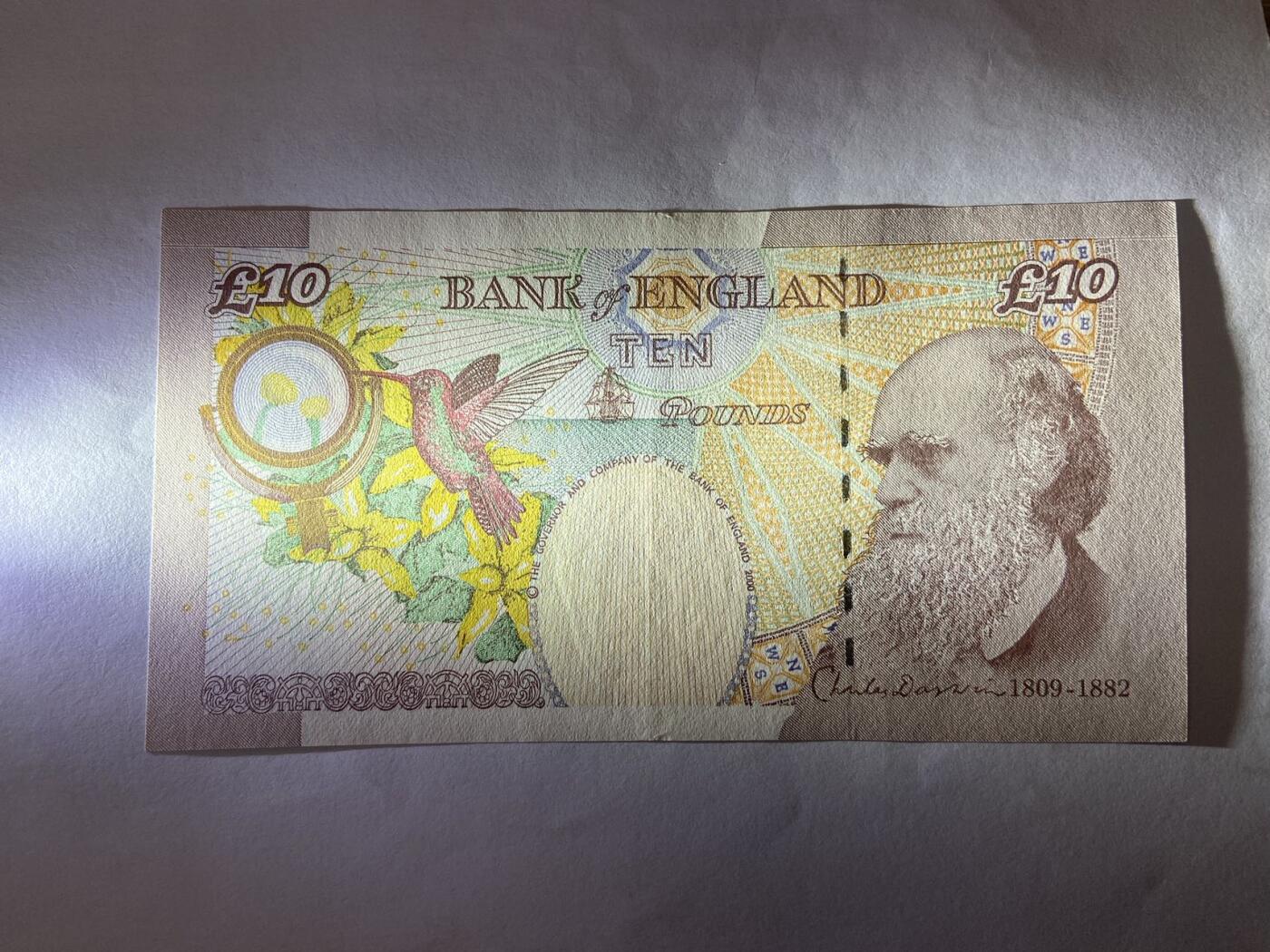 【炜奕收藏】裸钞专场第5期 【EA23701765】英国E序列再版10磅，AUC品相