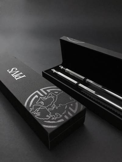 盛世勋华——号角文化勋章邮票专场拍卖第184期 - 号角和她的朋友们 来自塞尔维亚的品牌PIVS 品牌 999纯银筷子