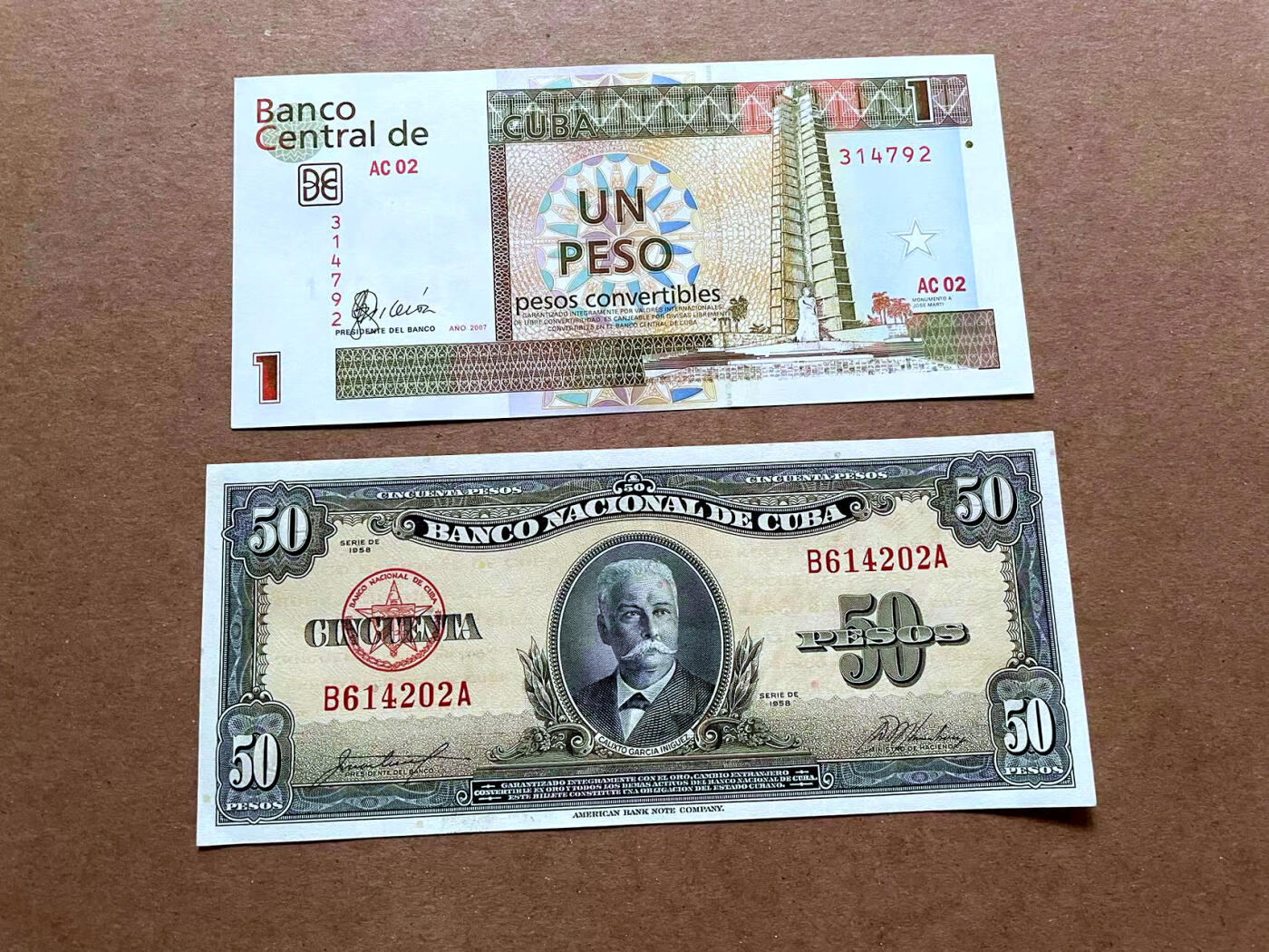 【Blue Auction】✨世界纸币精拍第485期【精】 【一组2张】古巴 1958-2007年1-50比索 UNC-  