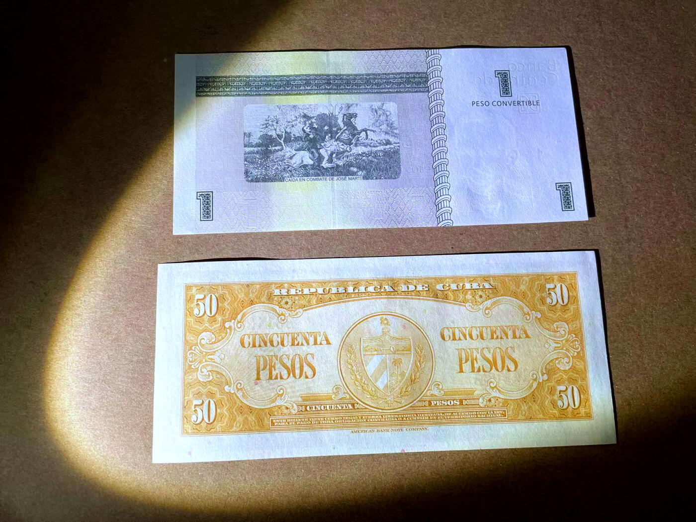 【Blue Auction】✨世界纸币精拍第485期【精】 【一组2张】古巴 1958-2007年1-50比索 UNC-  