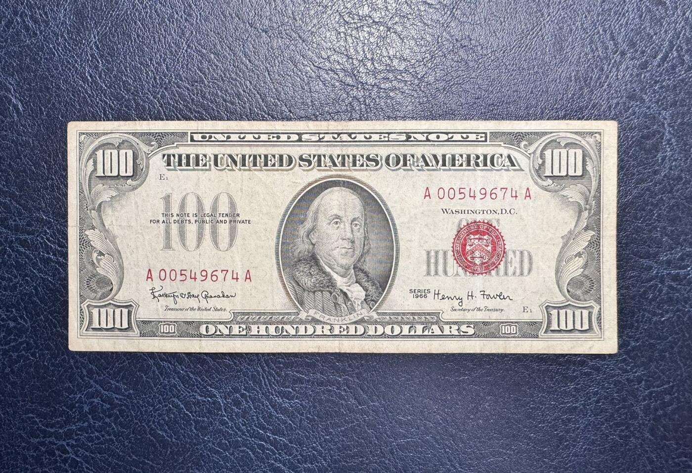 收藏联盟Quantum Auction 第350期拍卖  美国联邦政府券1966年100美元 品相如图 有一个裂口 