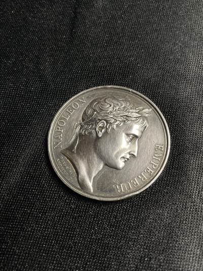 戎马世界章牌大赏第70期 - 拿破仑一世加冕礼纪念章