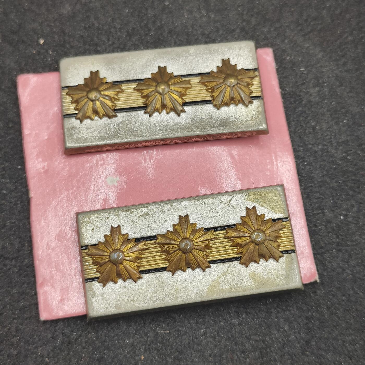 全场0元起拍 第162期 咸鱼国勋章拍卖专场 6月5日（周三）下午6：00开始 日本警察领章