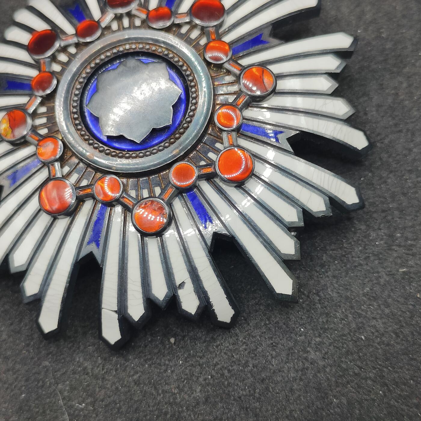 全场0元起拍 第162期 咸鱼国勋章拍卖专场 6月5日（周三）下午6：00开始 日本战前 二等瑞宝裸章 银制 品相如图