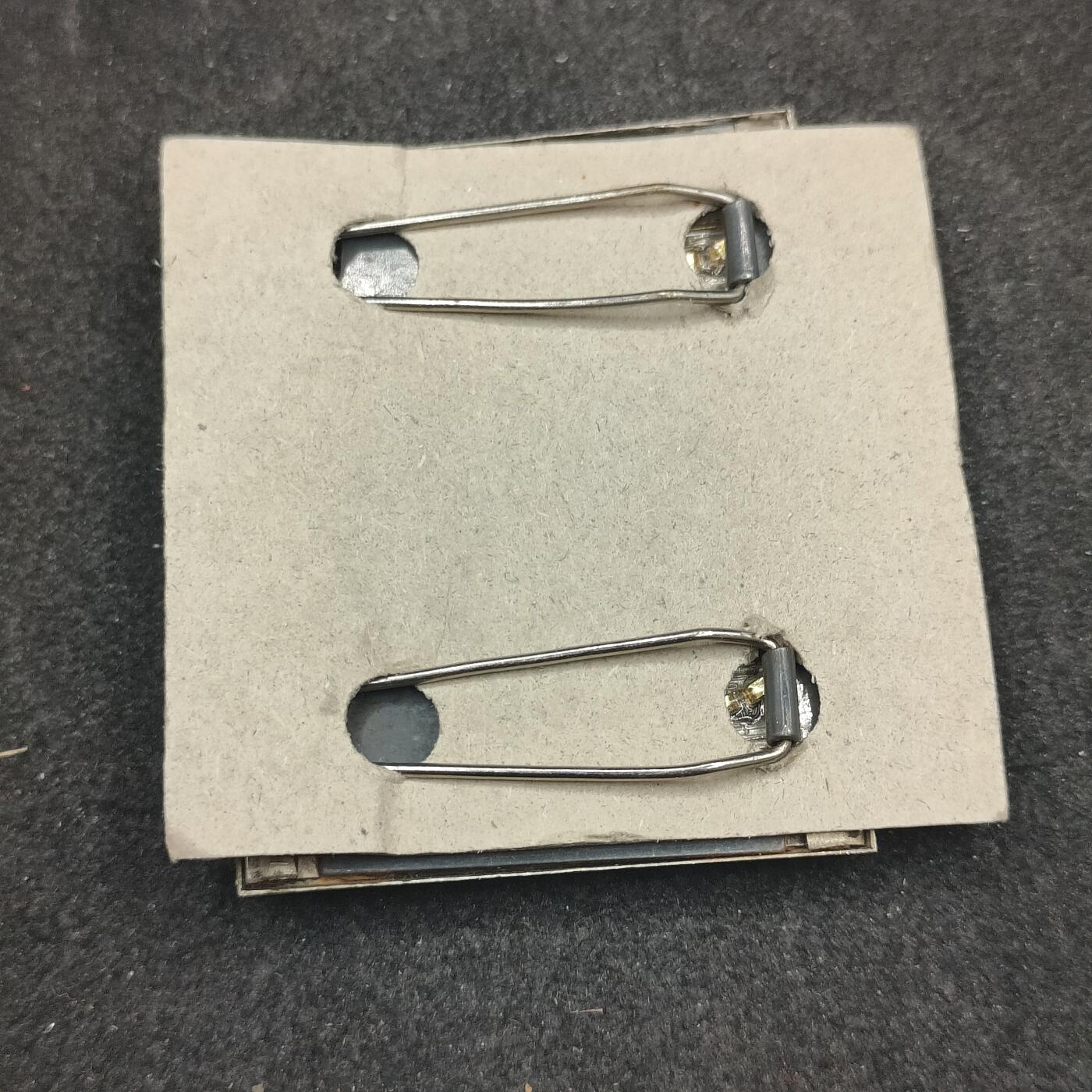 全场0元起拍 第162期 咸鱼国勋章拍卖专场 6月5日（周三）下午6：00开始 日本警察领章