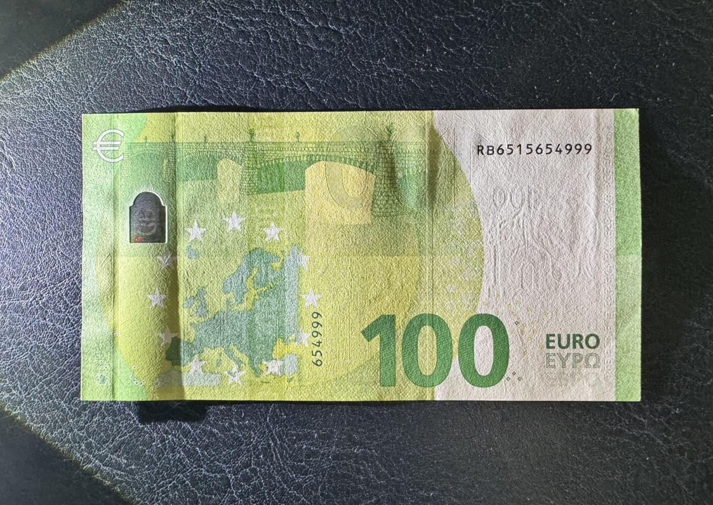 收藏联盟Quantum Auction 第350期拍卖  欧盟国家2019年100欧元豹子号 品相UNC 角尖微瑕