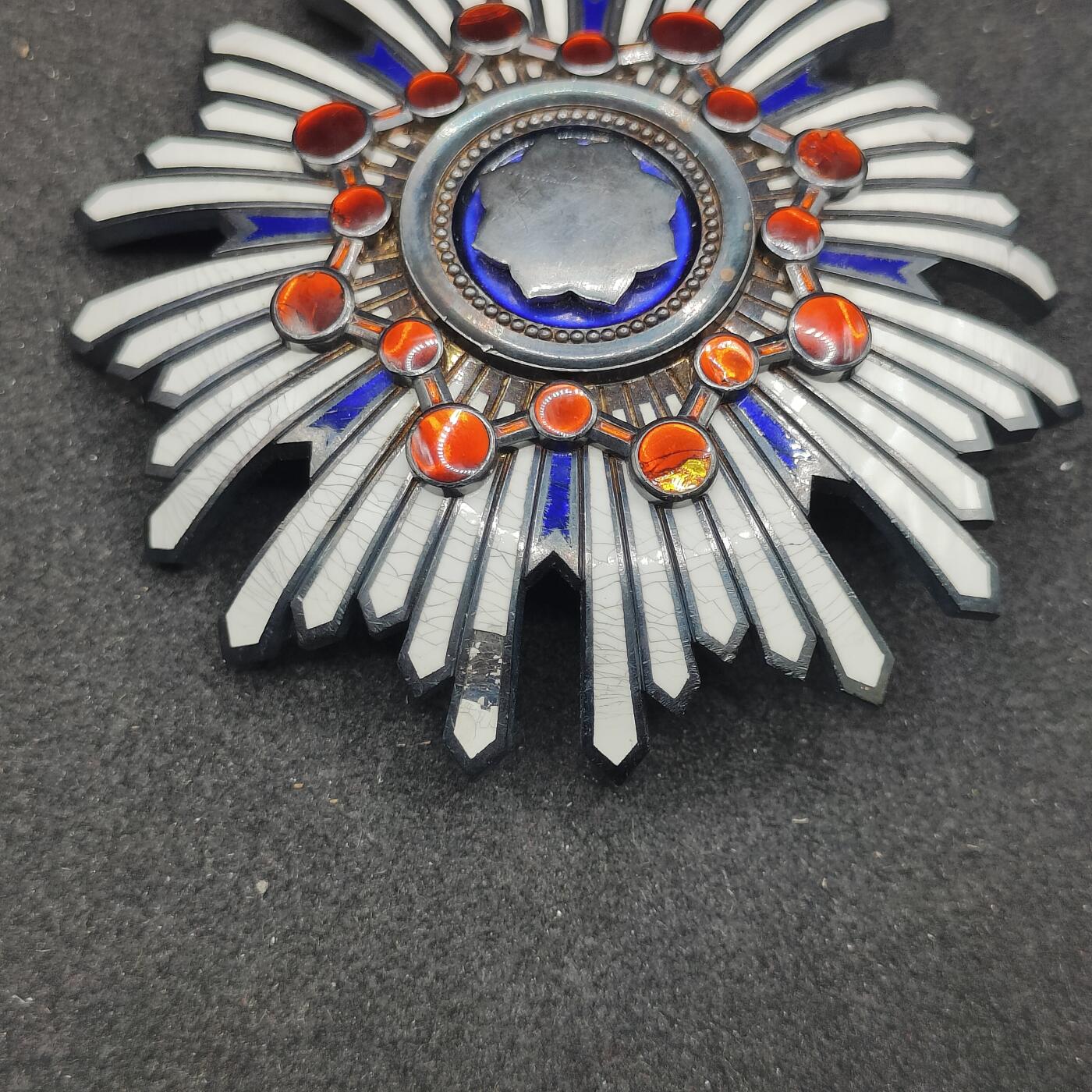 全场0元起拍 第162期 咸鱼国勋章拍卖专场 6月5日（周三）下午6：00开始 日本战前 二等瑞宝裸章 银制 品相如图