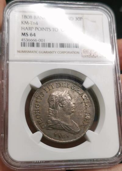凡希社世界钱币微拍第二百七十一期 荐！1808爱尔兰乔治三世30便士银代用币NGC-MS64，传世烟熏深五彩，底板表面没有常见的裂纹或气泡形成的坑，完美藏家品质！