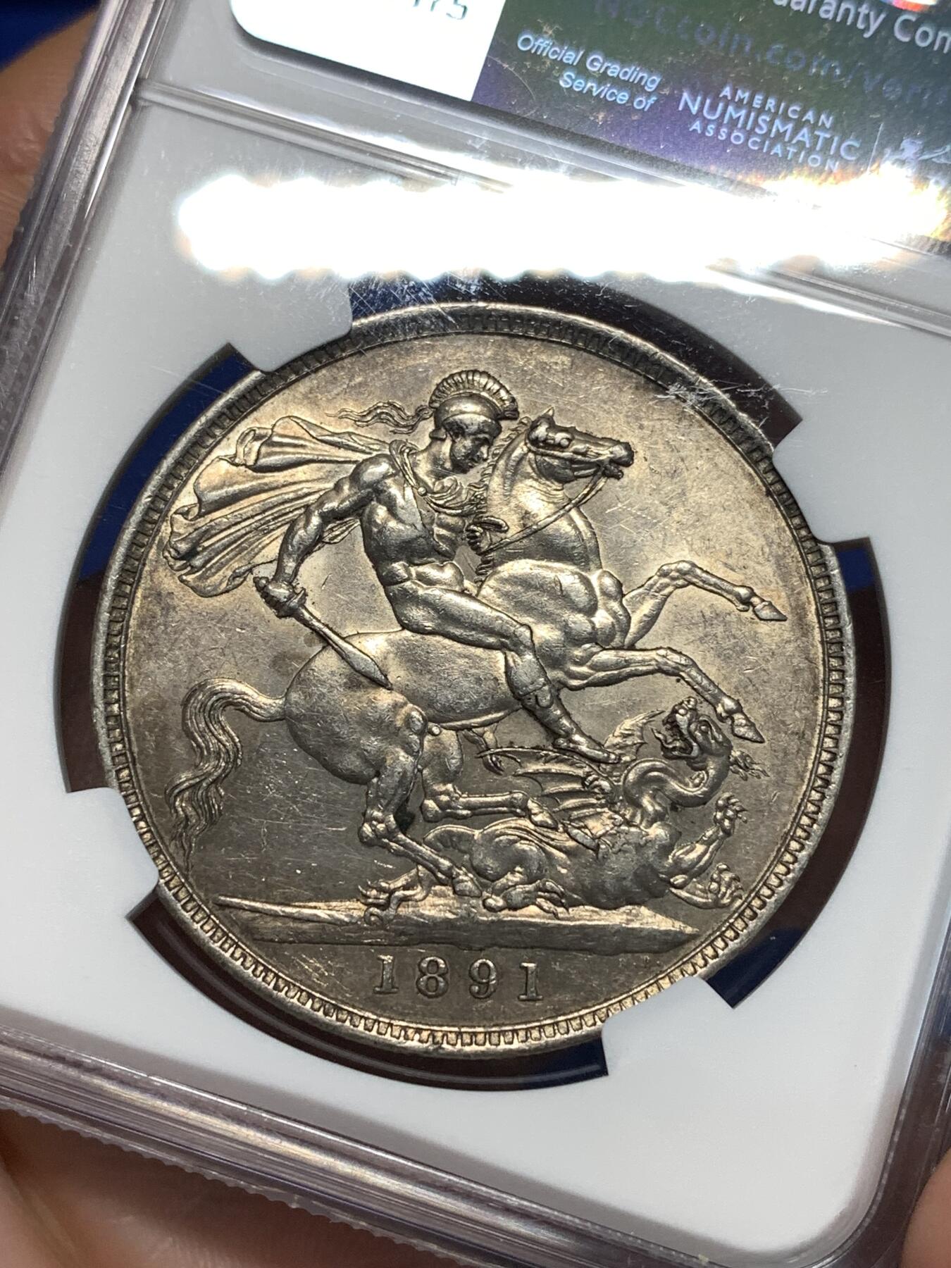 《竞宝斋》第275场- 周日，周一 2场连拍 （全场包邮） NGC AU53 英国1891年维多利亚高冠马剑克朗大银币