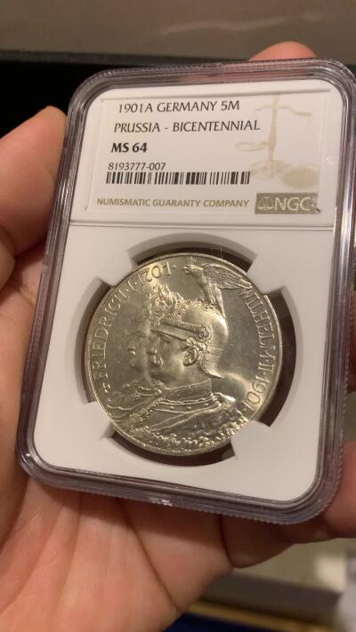 《竞宝斋》第275场- 周日，周一 2场连拍 （全场包邮） NGC MS64 德国 1901年 普鲁士建国200周年 5马克 银币 转光细节好