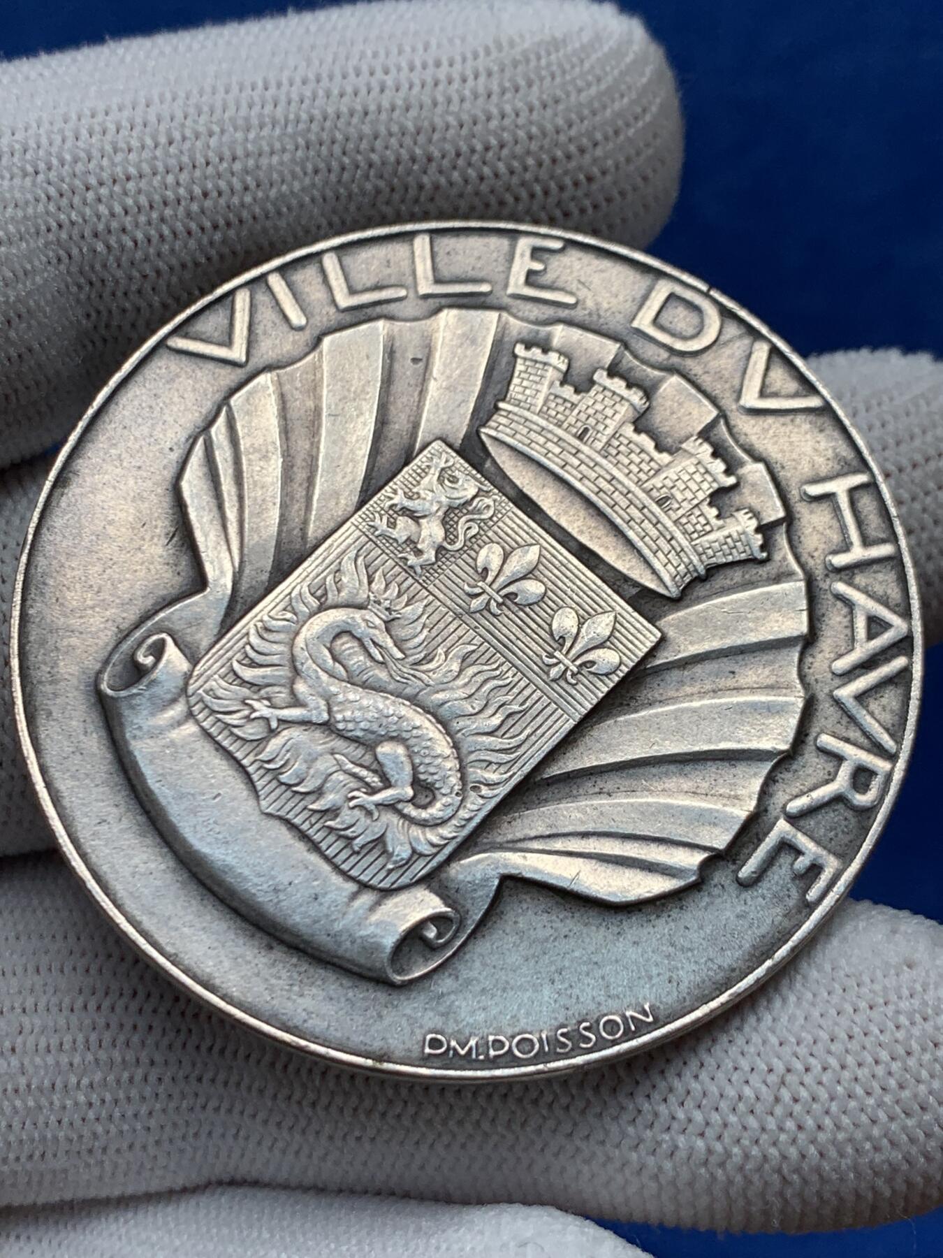 《竞宝斋》第276场- 周日，周一 2场连拍 （全场包邮） 法国 19世纪 人鱼镀银大铜章 54.8克 50.4mm 设计漂亮 手感无敌