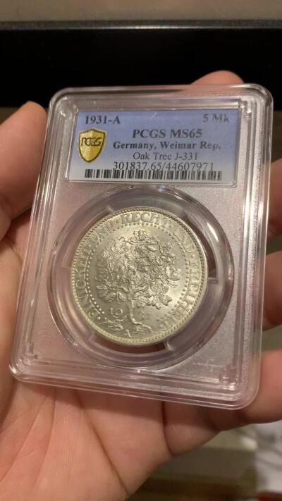 《竞宝斋》第276场- 周日，周一 2场连拍 （全场包邮） PCGS MS65 德国魏玛共和国1931年A版橡树5马克银币 双面转光 茎叶分明