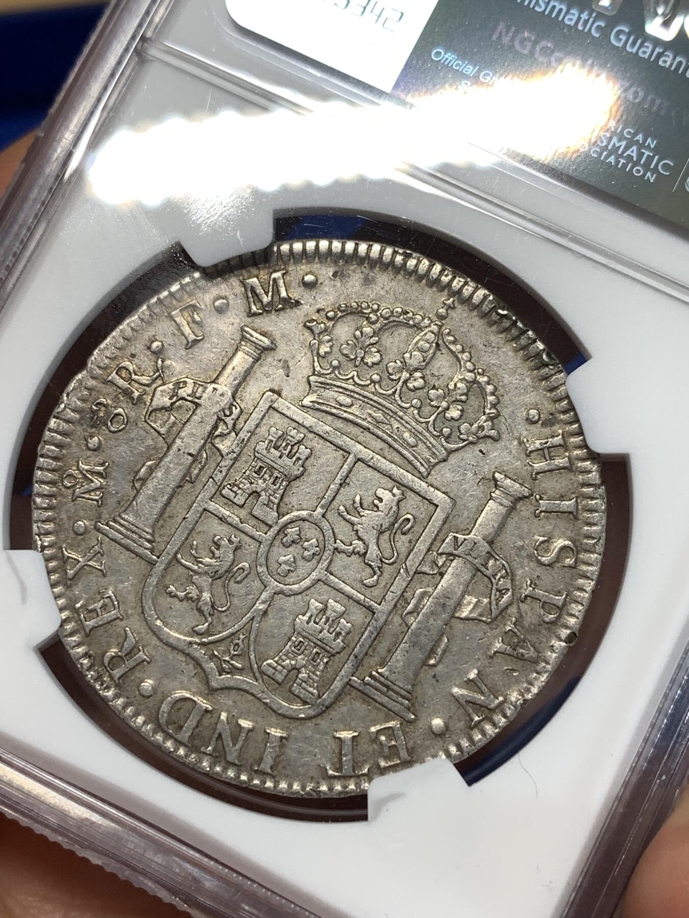 《竞宝斋》第276场- 周日，周一 2场连拍 （全场包邮） NGC XF 墨西哥1790年卡洛斯四世过渡版8里亚尔银币 卡三的人像配卡四的年号 币面深打 包浆醇厚 底板状态也不错 细节见图