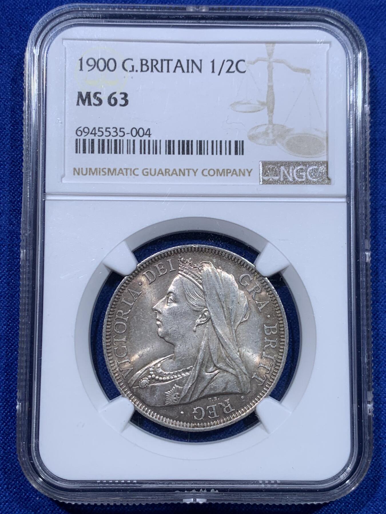 《竞宝斋》第276场- 周日，周一 2场连拍 （全场包邮） NGC MS63 英国1900年维多利亚女王披纱半克朗银币 带转光 状态不错