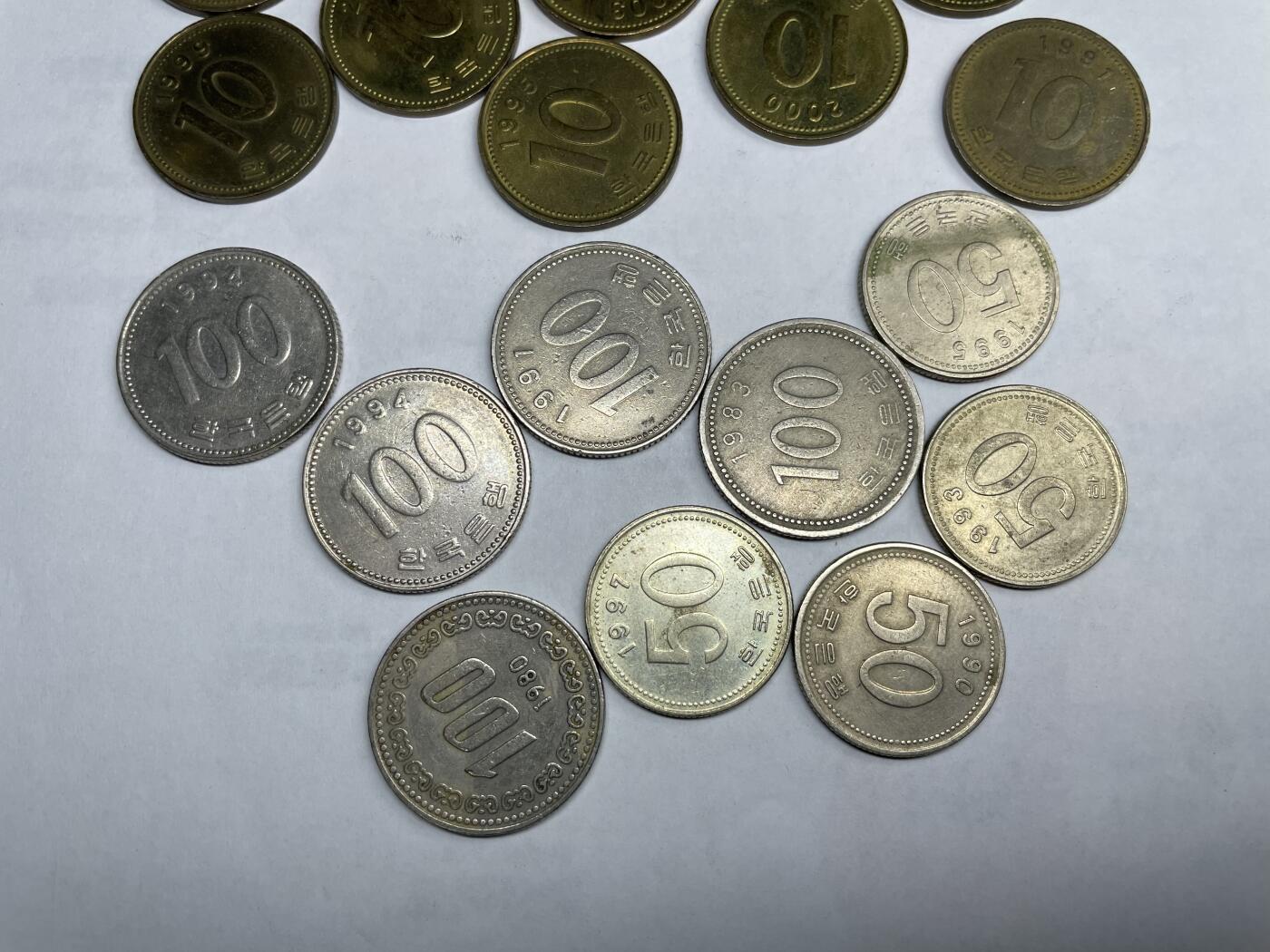 2024年集古藏今外币拍卖第八期-第6场—（总第76拍） 韩国各面值19枚，800韩元