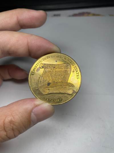 2024年集古藏今外币拍卖第八期-第6场—（总第76拍） - 1987年美国独立宣言纪念章，38mm