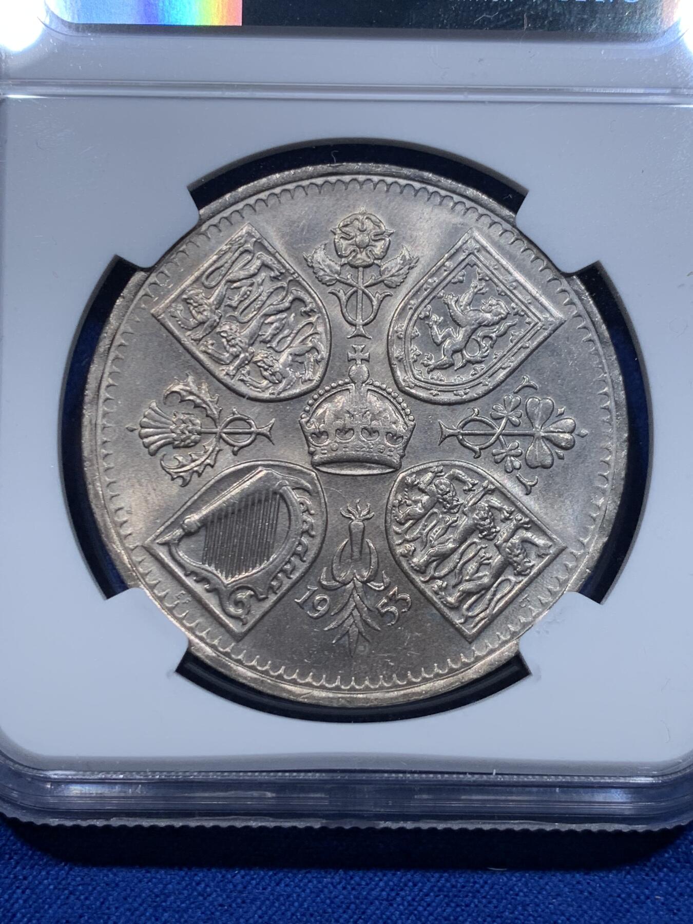 《竞宝斋》第276场- 周日，周一 2场连拍 （全场包邮） NGC MS64 英国1953年 伊丽莎白二世登基纪念克朗