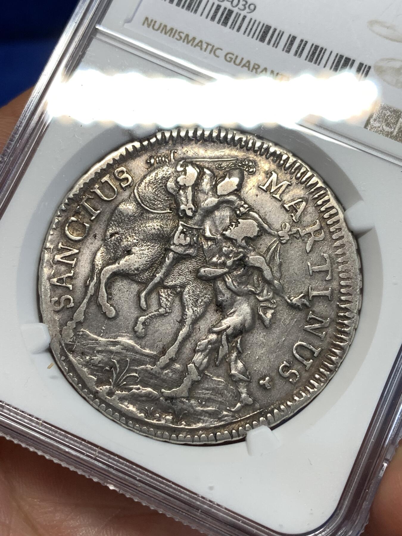 《竞宝斋》第276场- 周日，周一 2场连拍 （全场包邮） NGC XFD 意大利卢卡1756年持剑骑士圣马丁1斯库多大银币 非常稀少的品种