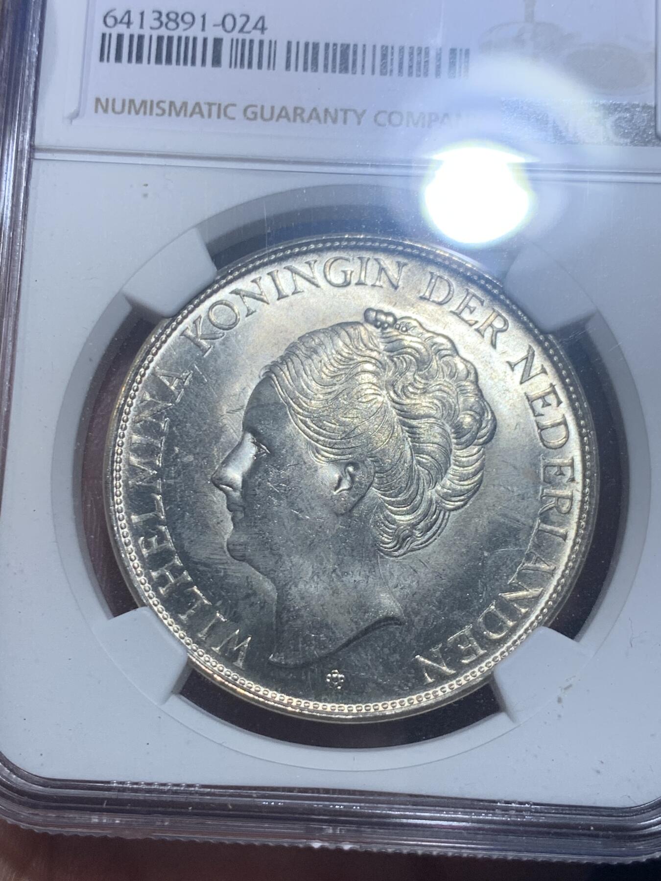 《竞宝斋》第276场- 周日，周一 2场连拍 （全场包邮） NGC MS62 荷属库拉索1944D威廉明娜2.5盾大银币