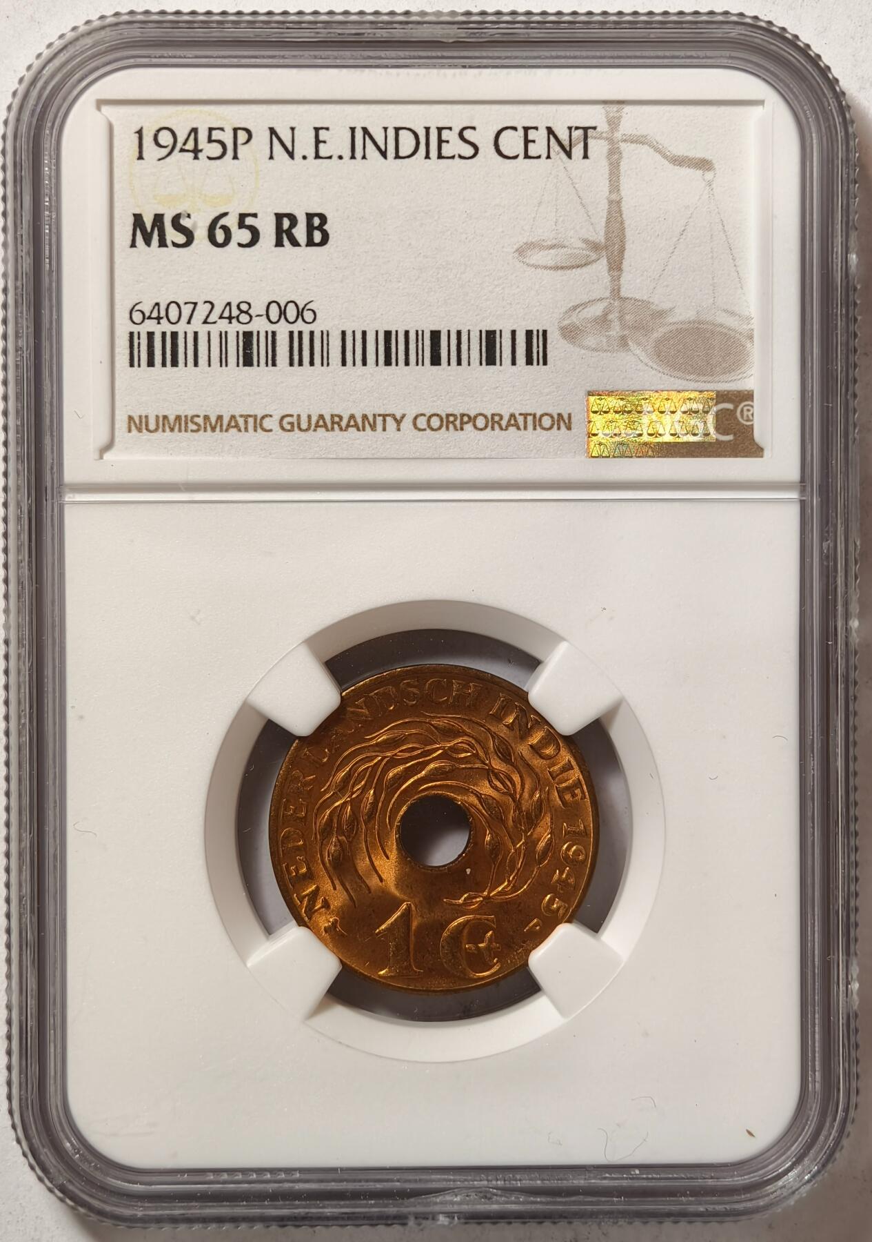 紫瑗钱币——第362期拍卖 荷属东印度 1945年 P版 1分 中孔 NGC MS65 RB