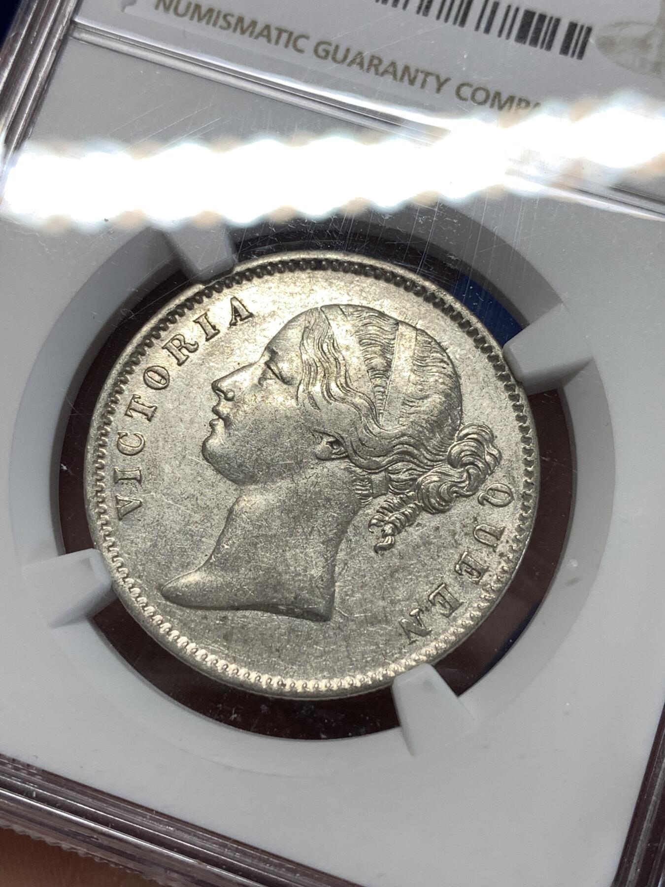 《竞宝斋》第276场- 周日，周一 2场连拍 （全场包邮） NGC AU53 英属印度 1840年 1卢比 维多利亚 银币 B&C厂 双辫版 轮廓清晰底板丝滑