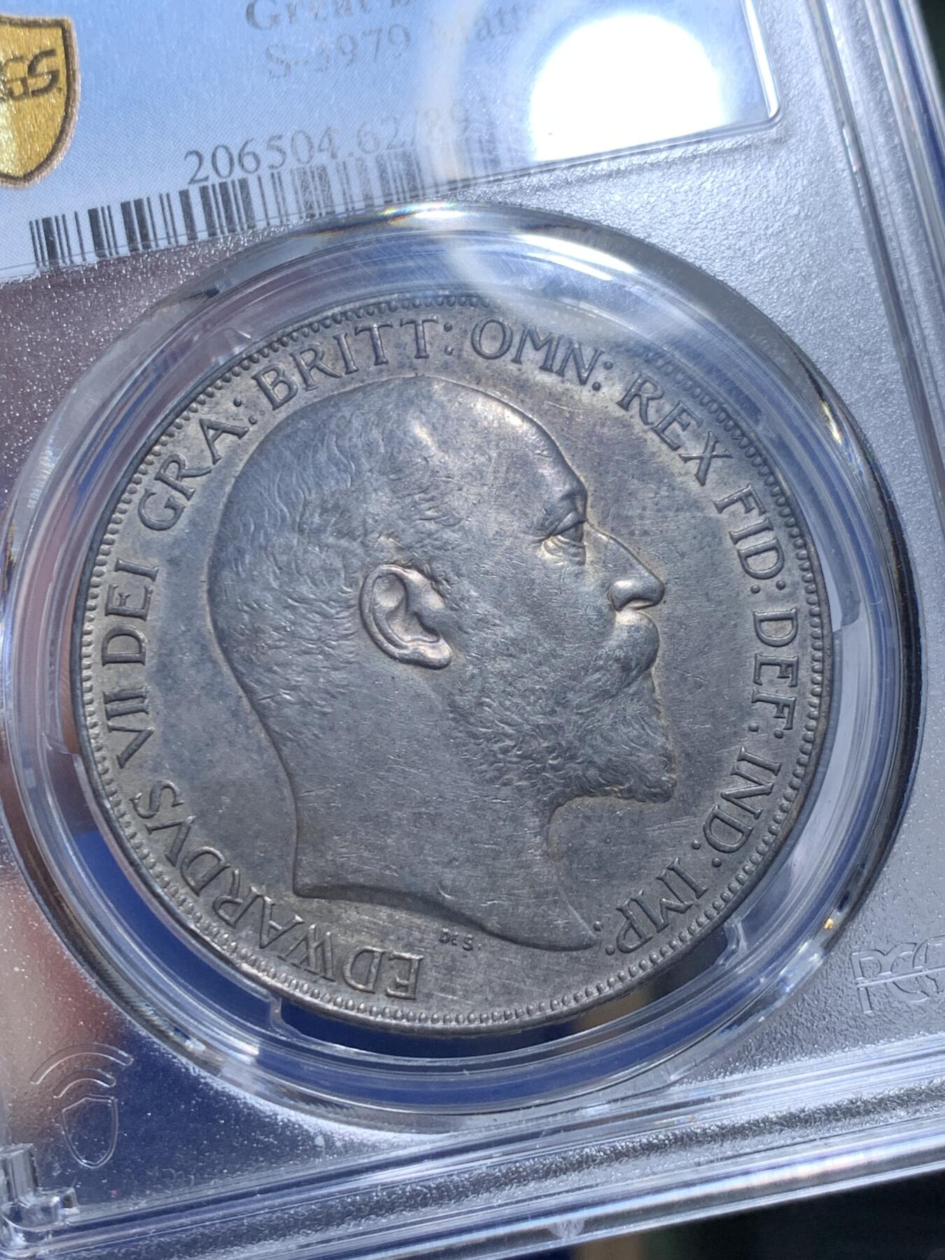 《竞宝斋》第276场- 周日，周一 2场连拍 （全场包邮） PCGS PR62 英国1902爱七精制大马剑银币 人物头像素描质感，背面骑士肌肉线条满满，底板丝绸状态，P盒低评，上手状态极佳。英系海外表现稳健