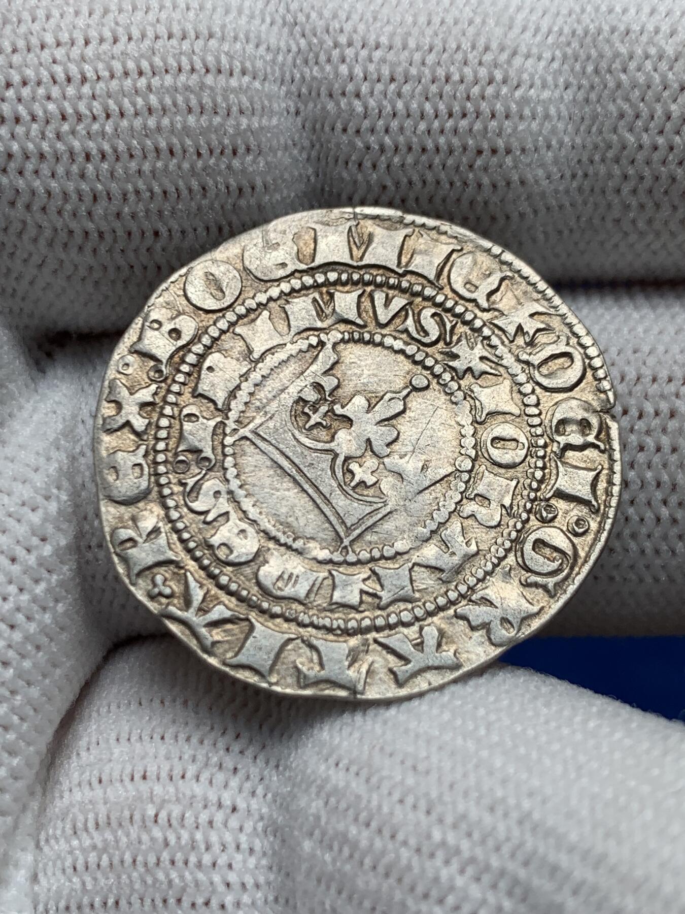 《竞宝斋》第276场- 周日，周一 2场连拍 （全场包邮） 波西米亚王国 约1310-1346年 1格罗斯银币 打制的非常好