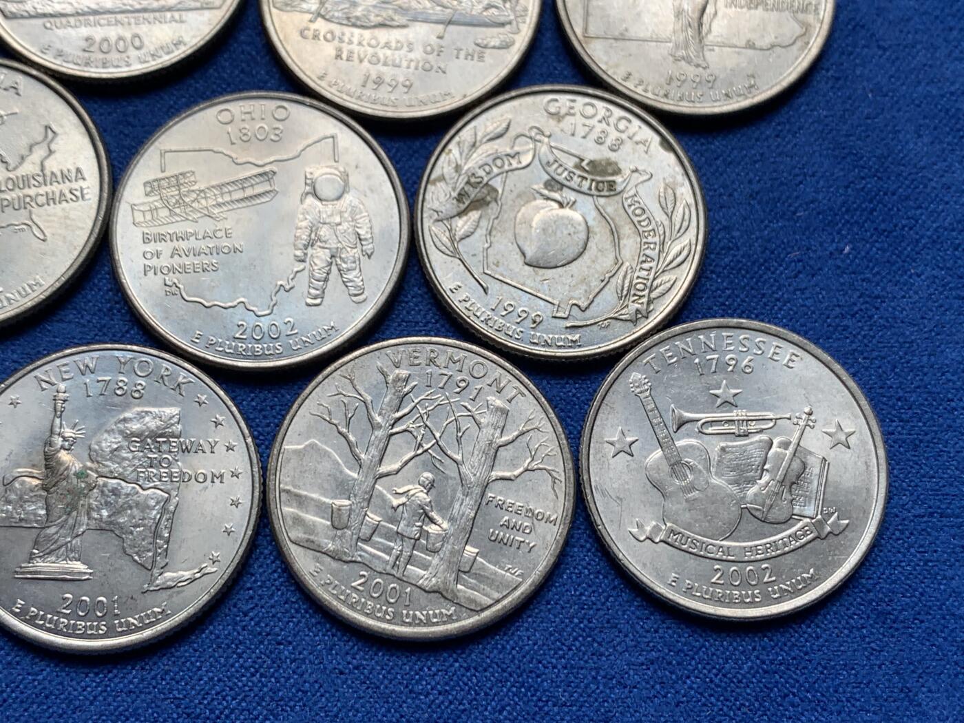 《竞宝斋》第276场- 周日，周一 2场连拍 （全场包邮） 17枚一组 美国2000年25美分纪念币 美国不同州国家公园