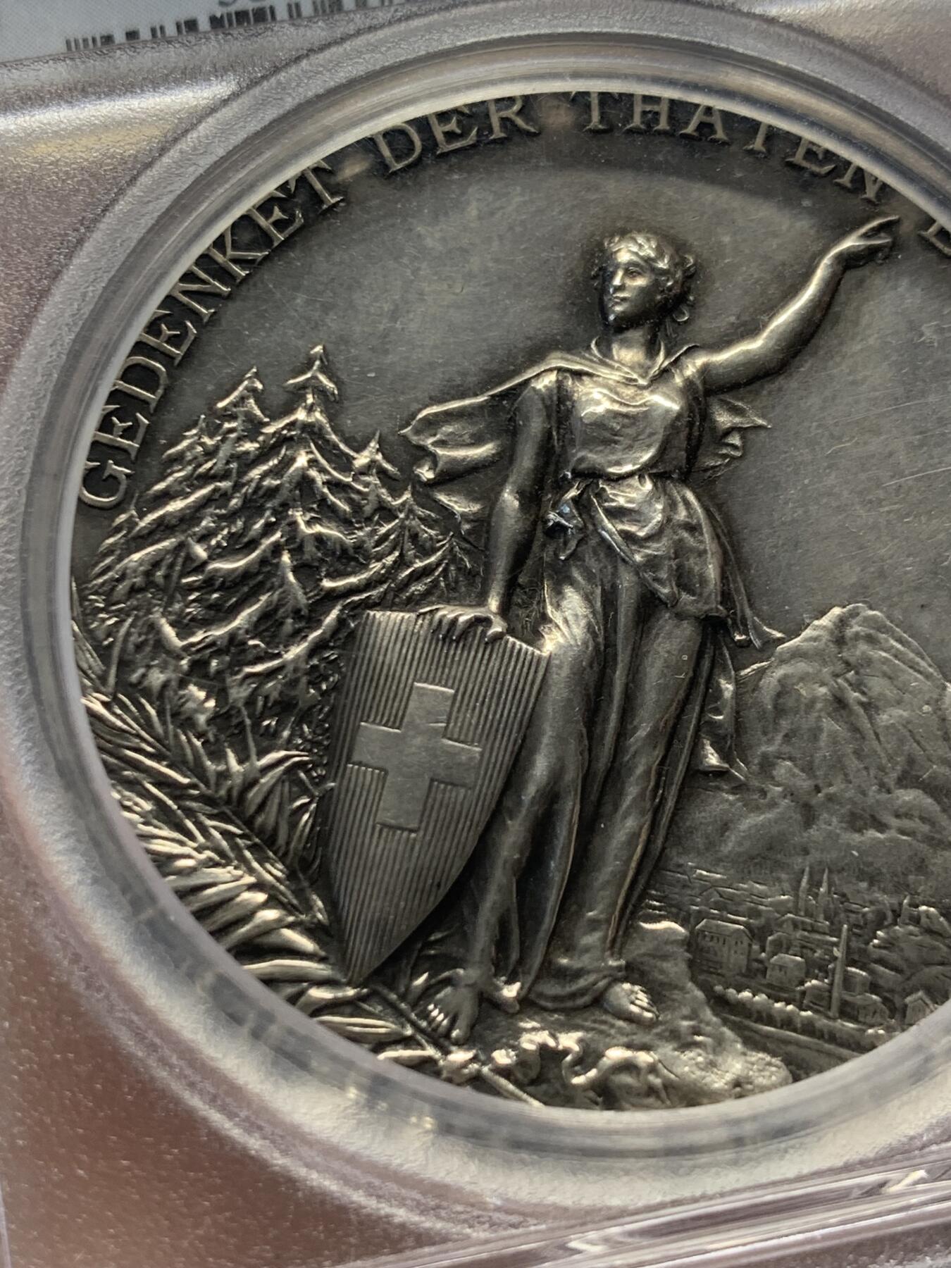 《竞宝斋》第276场- 周日，周一 2场连拍 （全场包邮） PCGS SP62 瑞士1892年格拉鲁斯射击节高浮雕银章 P加厚盒