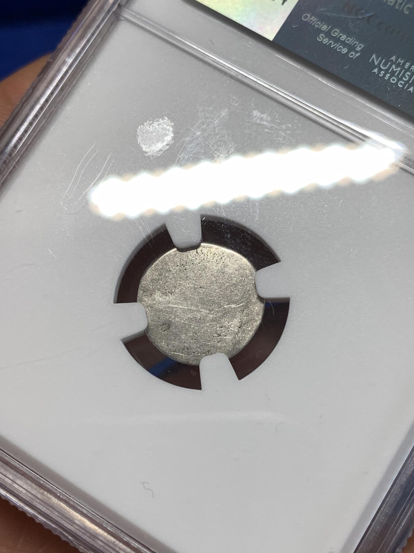 《竞宝斋》第276场- 周日，周一 2场连拍 （全场包邮） NGC AUD 柬埔寨小鸟银币